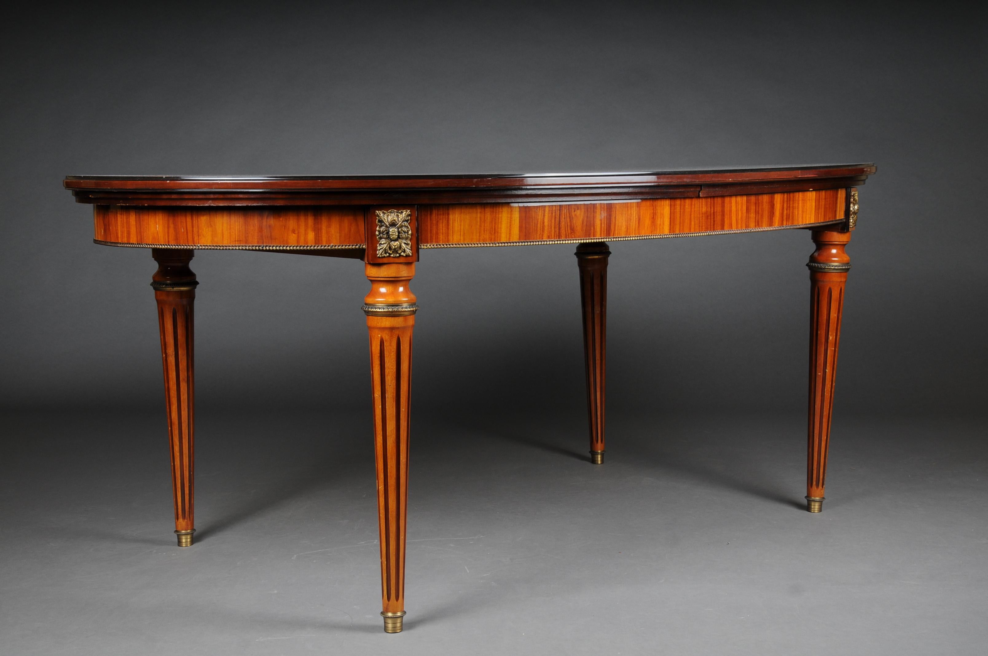 Italian Beautiful Louis XVI Dining Room Table / Table 20th Century Extendable