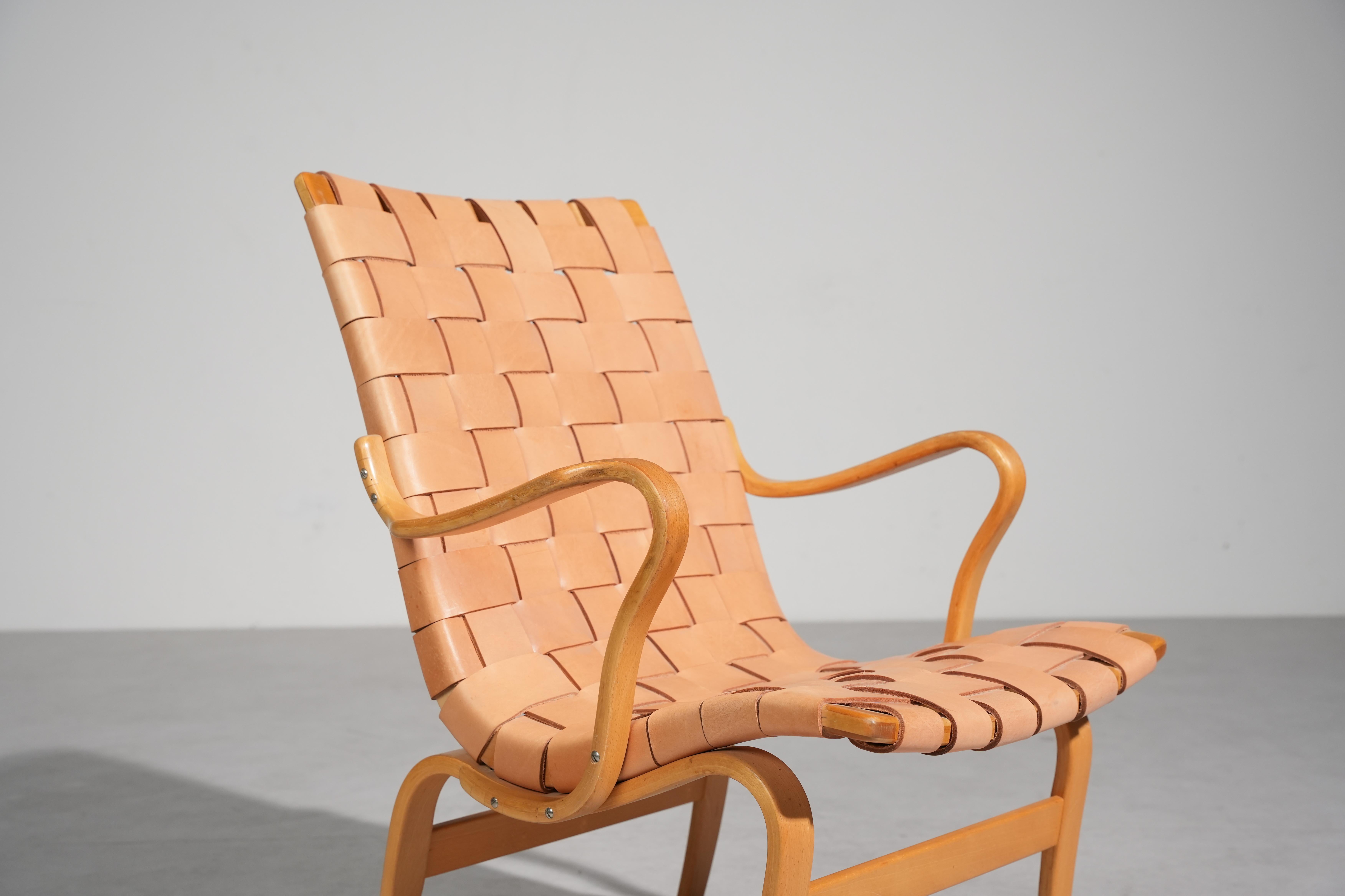 Preciosa Silla Lounge Mod. Eva de Bruno Mathsson, 1960 Suecia nº 2 Cuero en venta