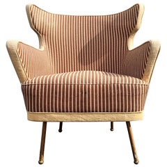 Beautiful Lounge Chairs in the Style of Gio Ponti