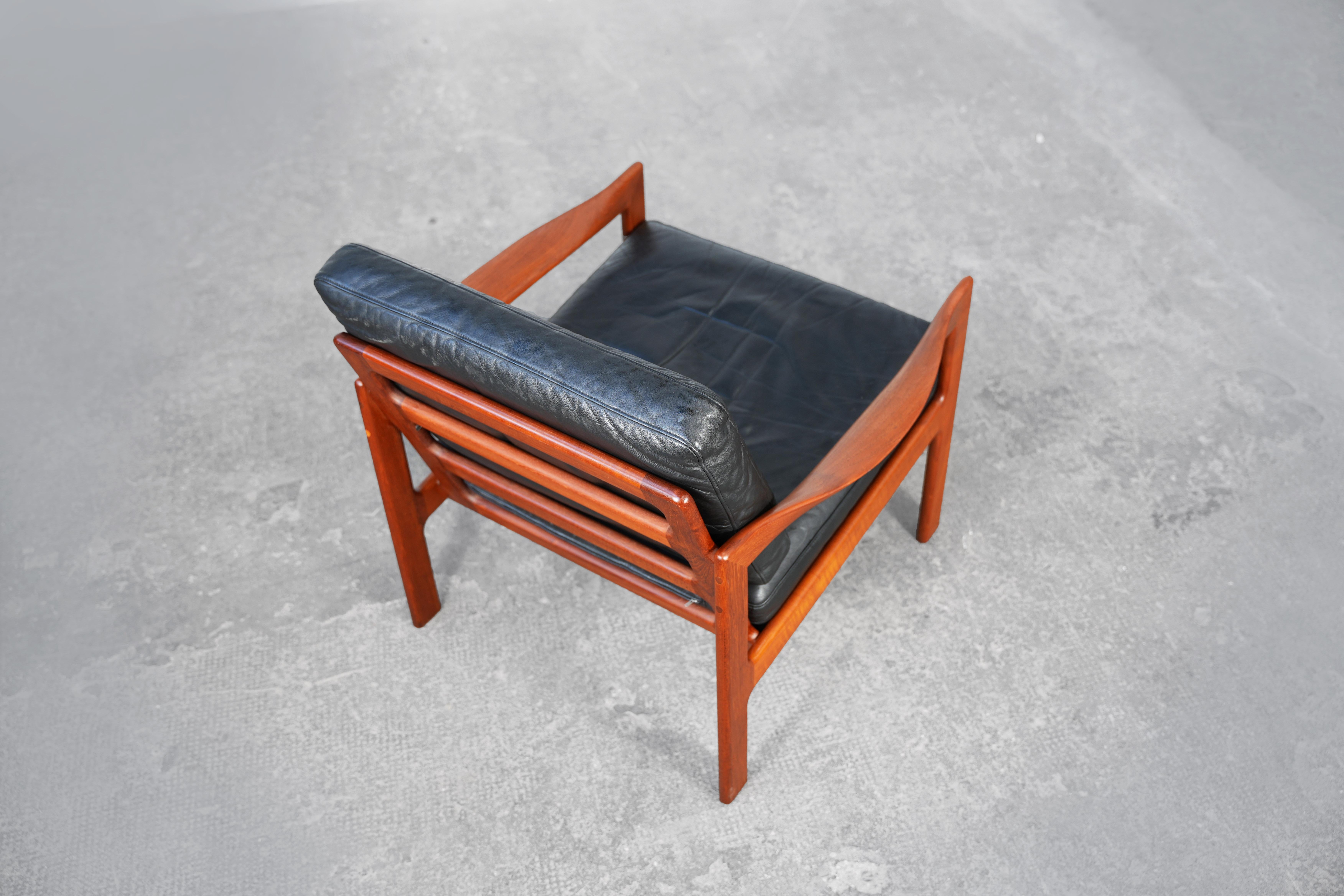 Mid-17th Century Beautiful Lounge Easy Chair by Illum Walkelsø for Niels Eilersen, 1960s