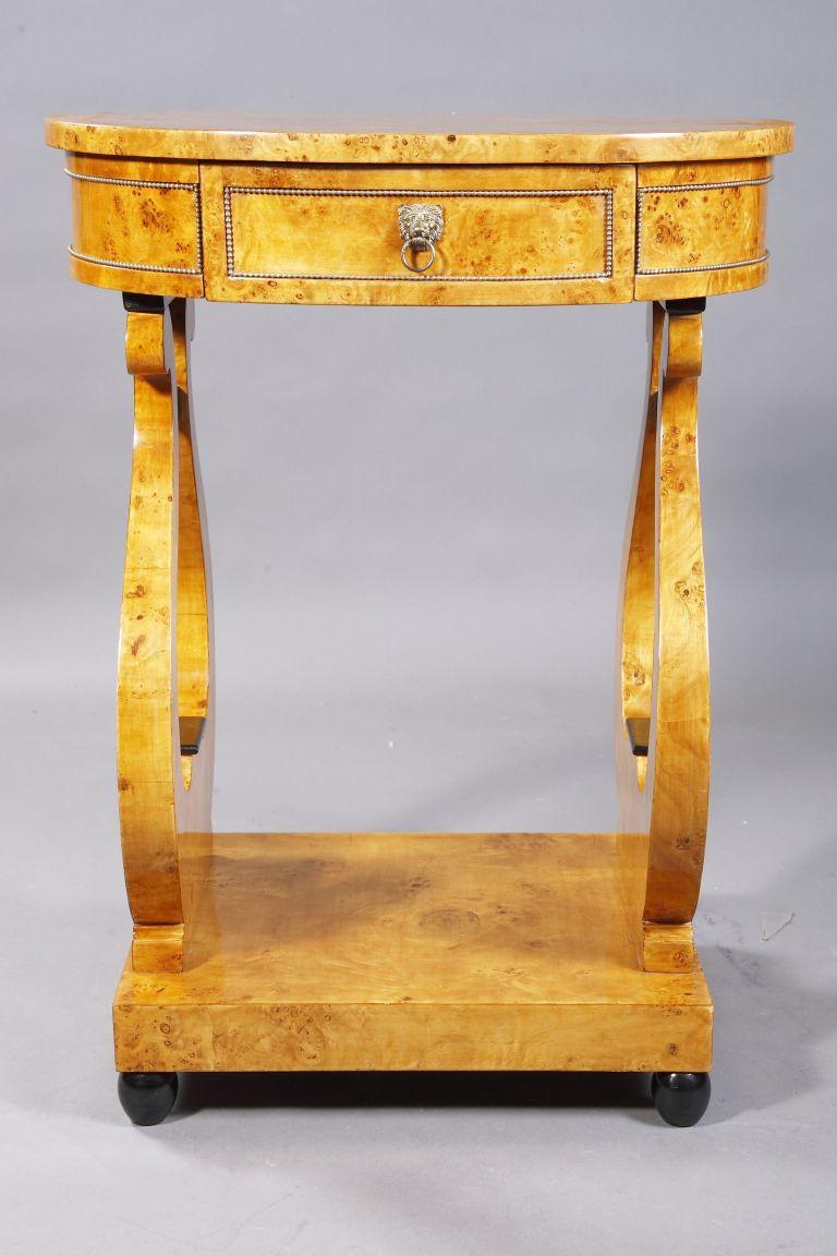 Beautiful Lyre Sewing Table in Viennese Biedermeier Style For Sale 5