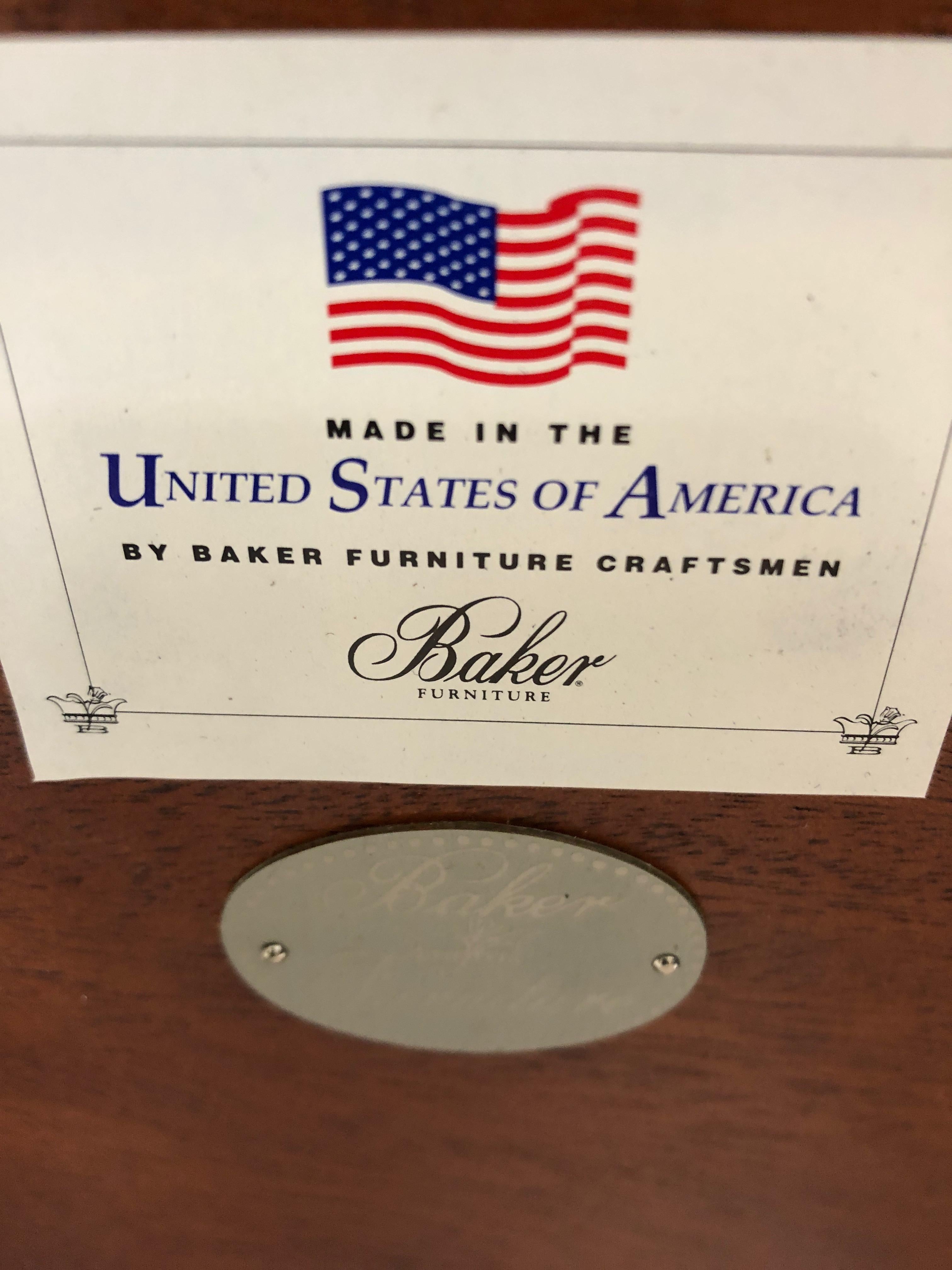 Beautiful Mahogany Oval Nesting Tables by Baker 3