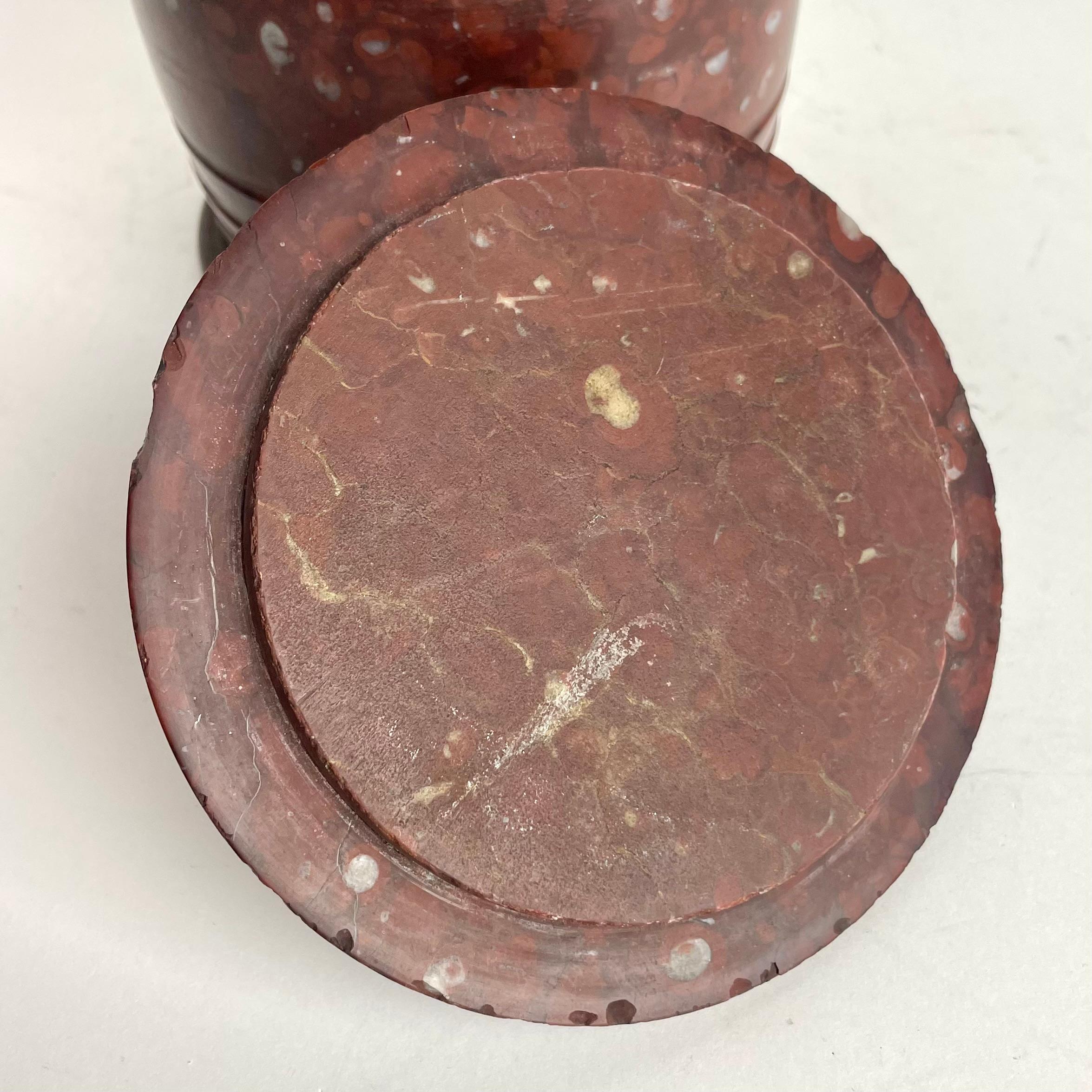 Beautiful Marble Tobacco Box from the early 19th Century For Sale 4