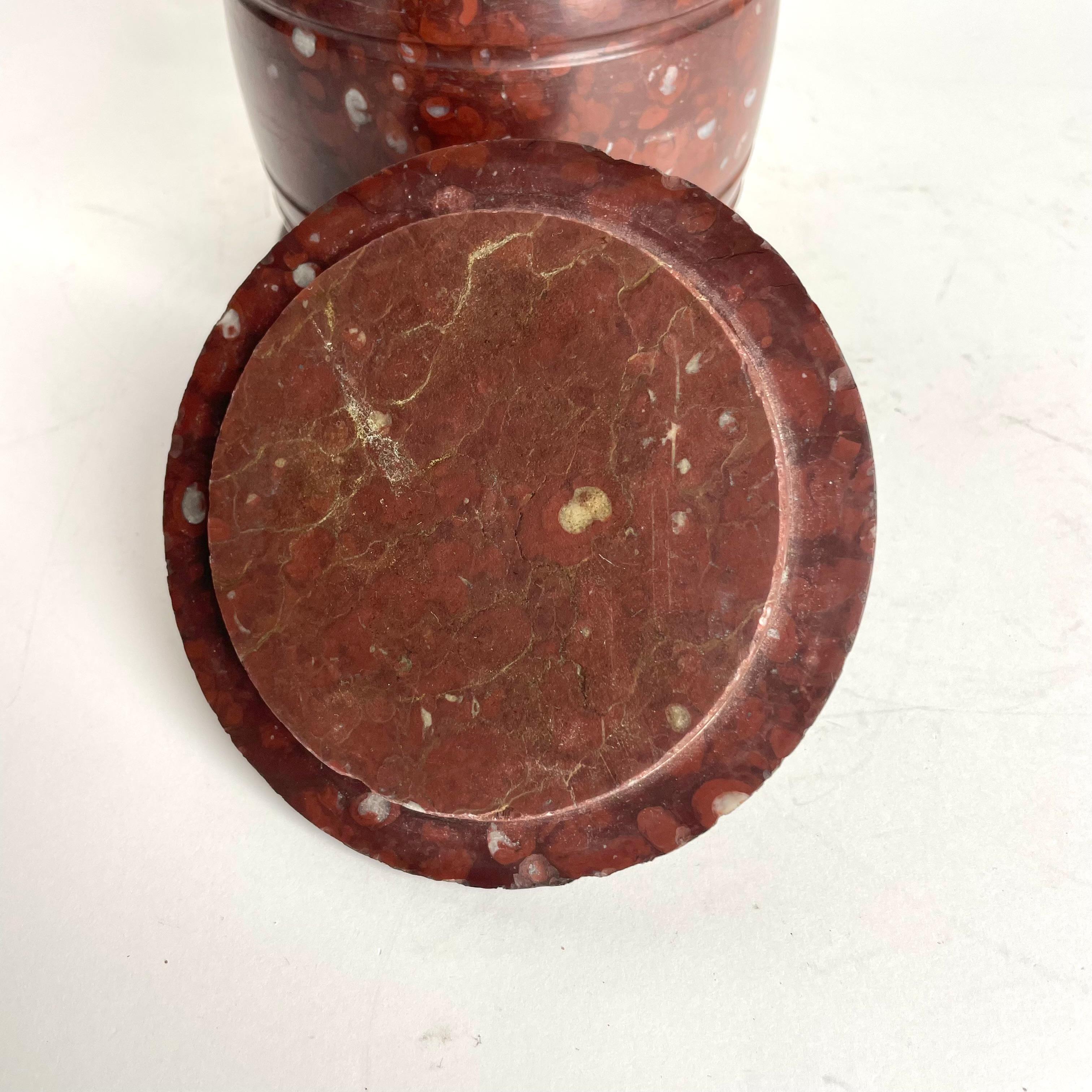 Beautiful Marble Tobacco Box from the early 19th Century For Sale 5