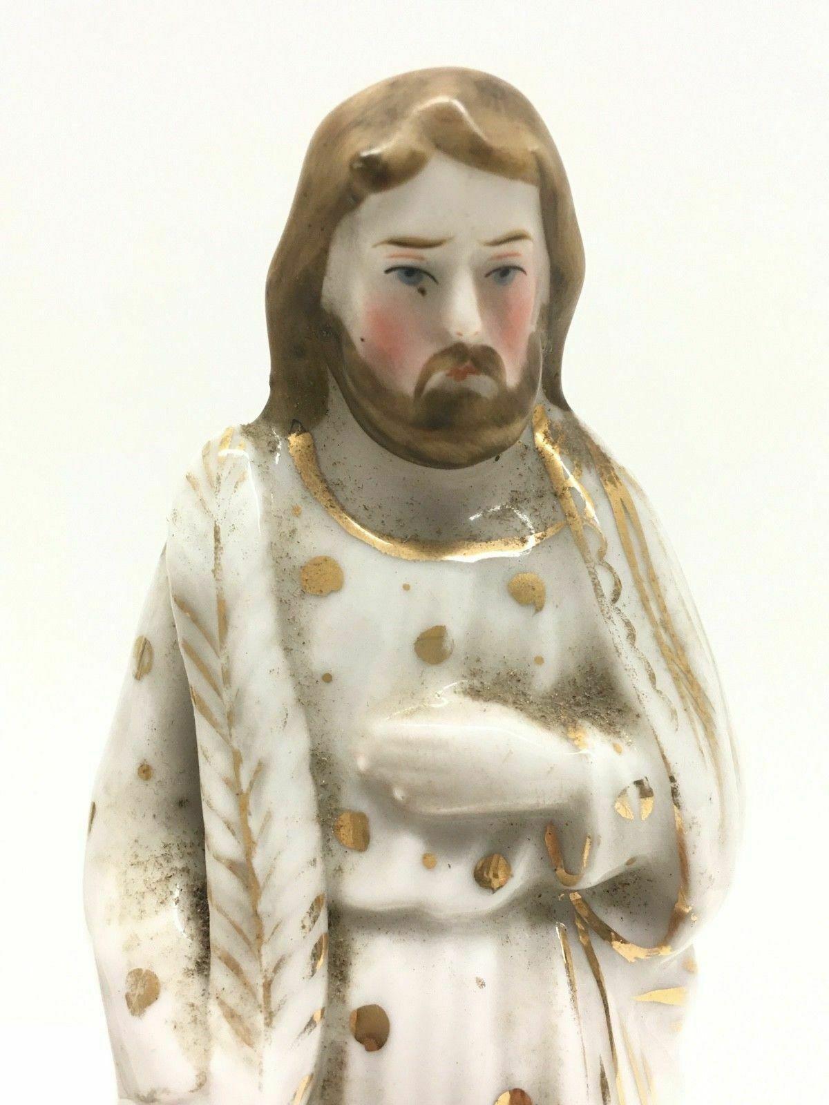 Beautiful Mary Joseph Jesus Porcelain Figures Antique, German, 1860s In Good Condition In Nuernberg, DE