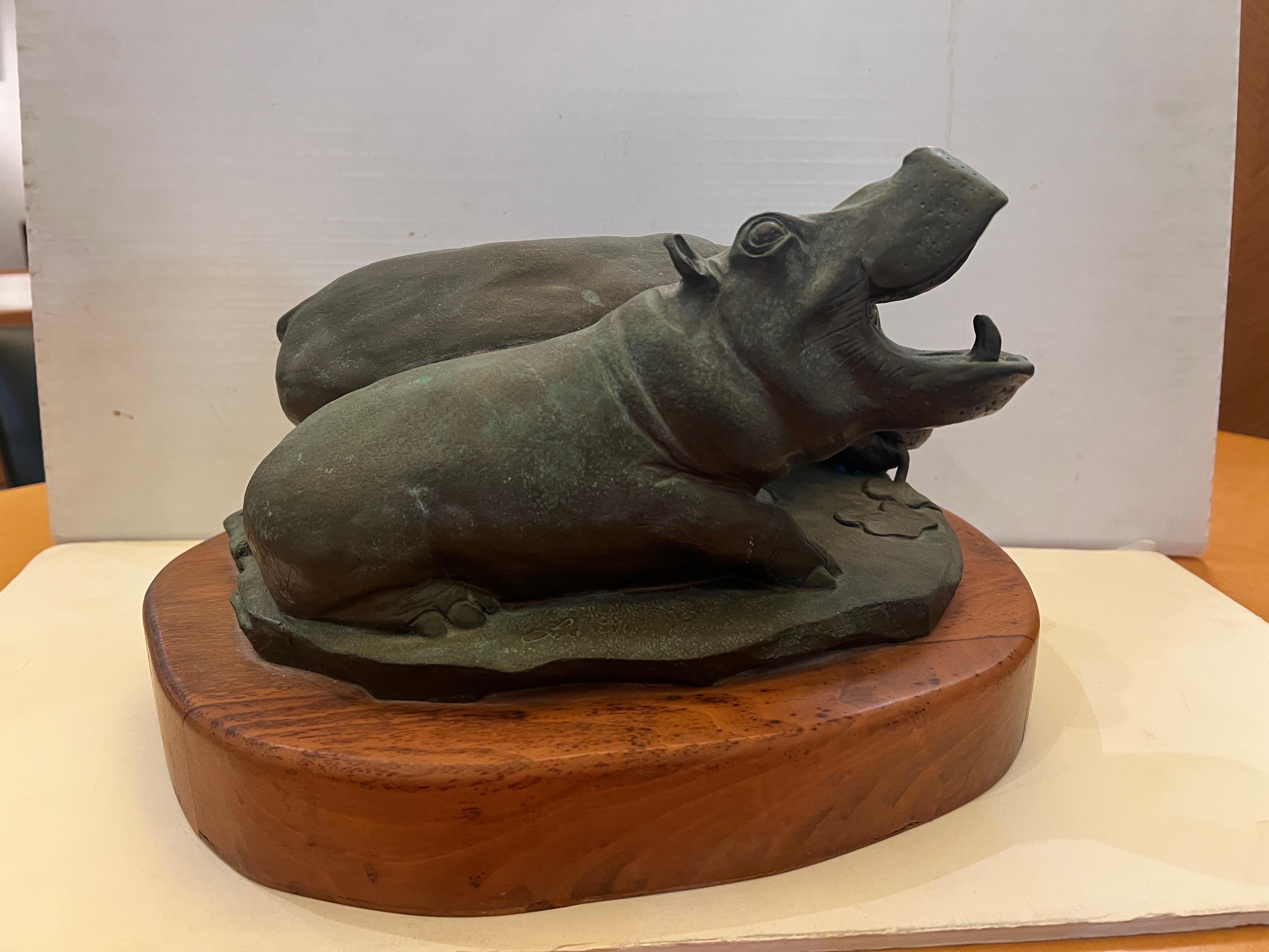 Beautiful Massive solid Bronze Realistic Hippos Sculpture on Wood Base Signed For Sale 5