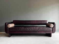 Beautiful “Matinee” Sofa / Daybed by Vladimir Kagan for American Leather