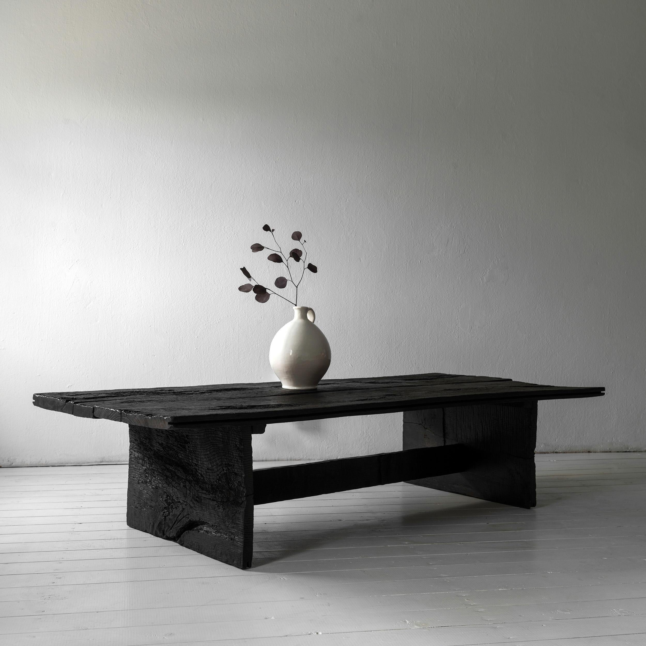 Magnifique table basse de taille moyenne Artempo en Oak du 17ème siècle en vente 1