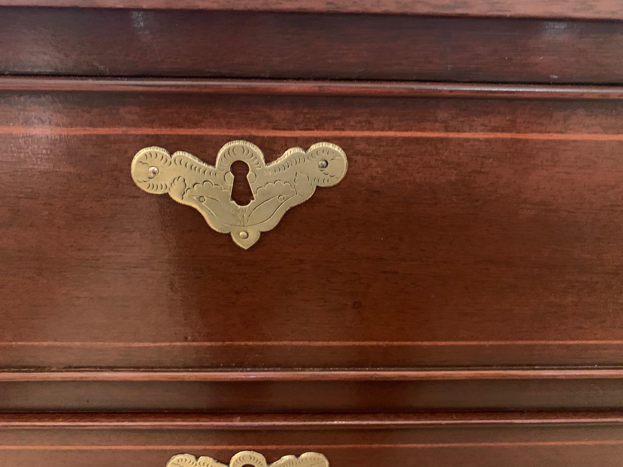 Brass Beautiful Medium Sized Chippendale Style Mahogany Commode Chest of Drawers For Sale