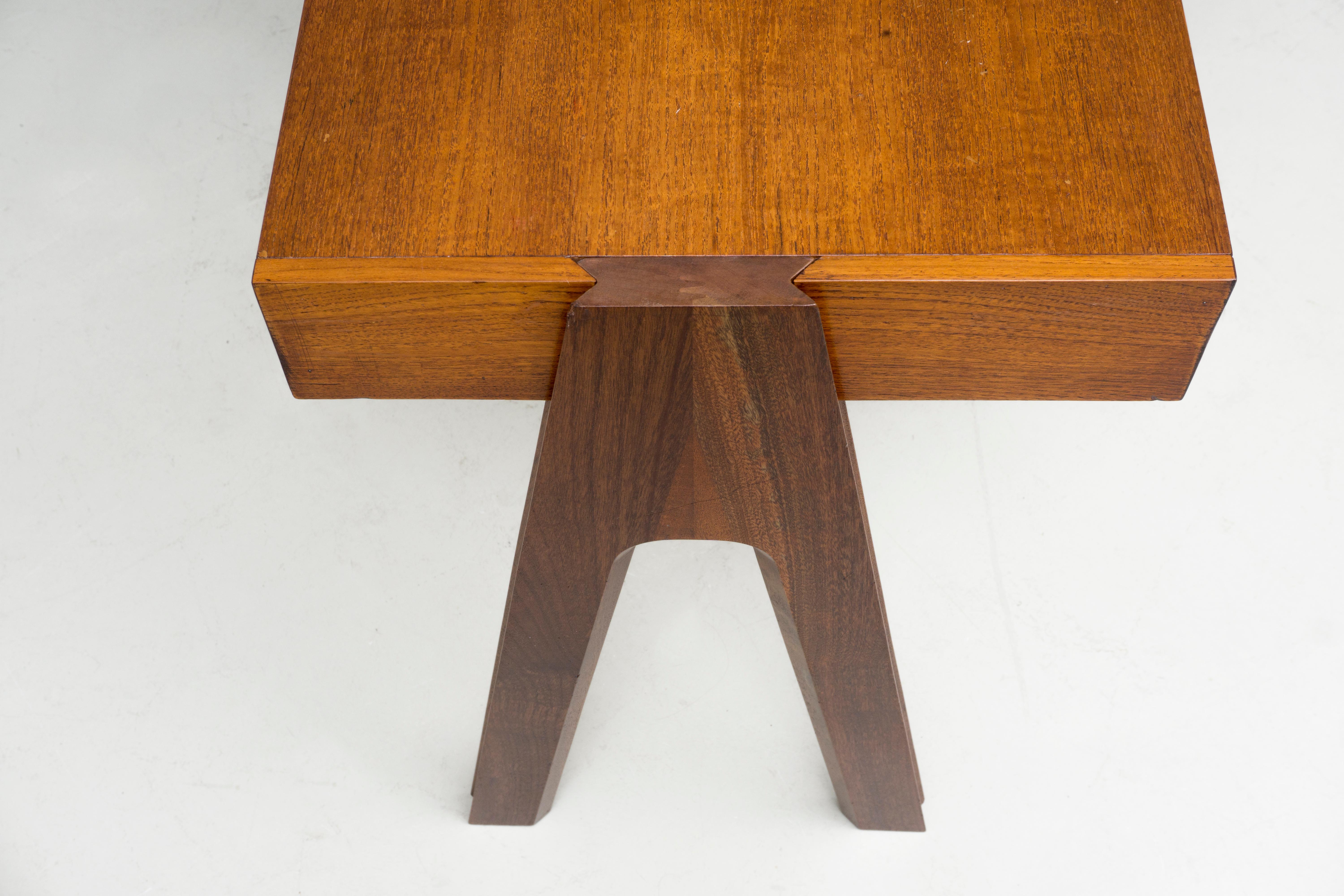 Beautiful Angelo Mangiarotti Teak Desk, 1952 In Good Condition For Sale In Berlin, DE