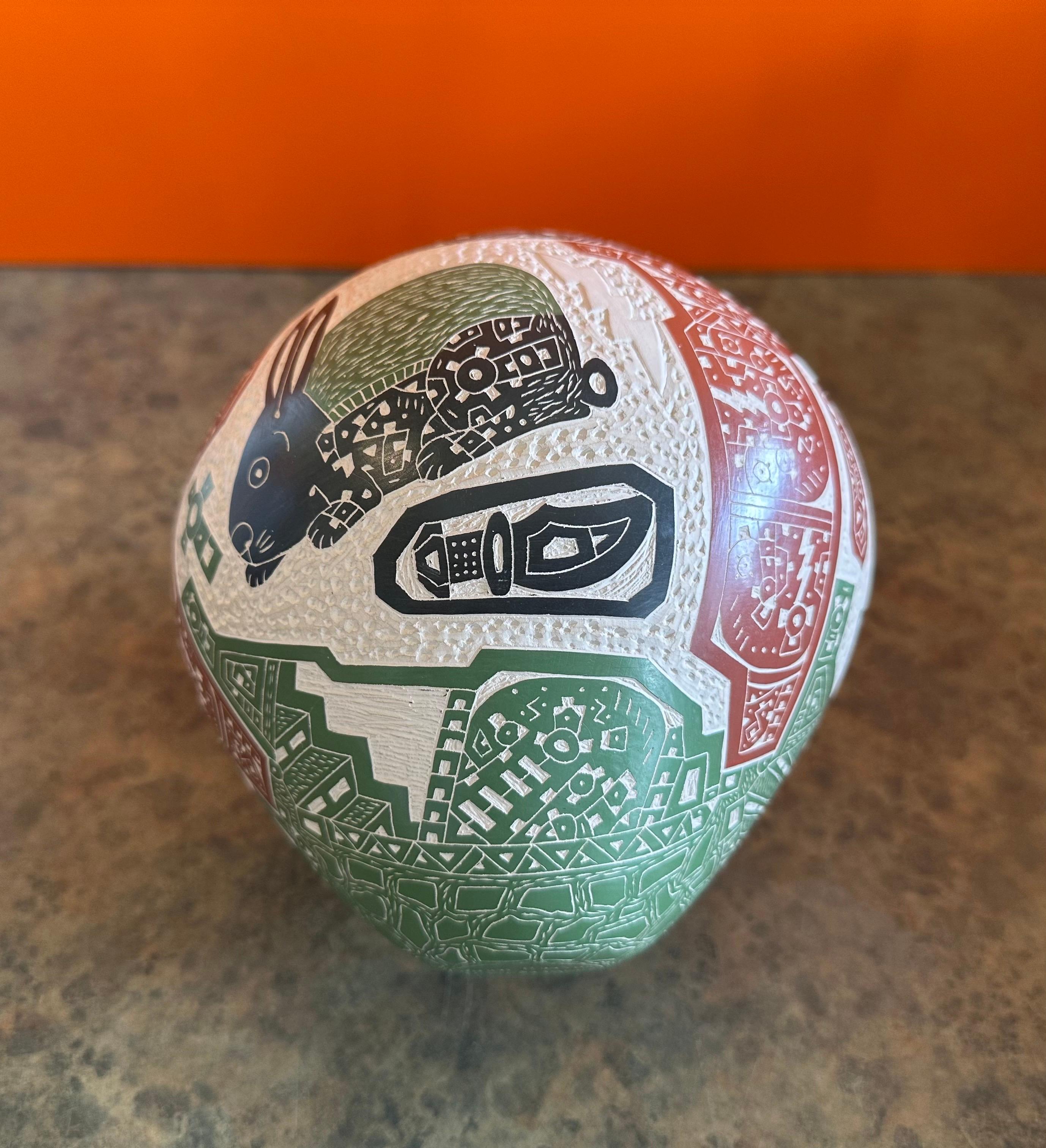 Bellissimo vaso di arte popolare messicana Mata Ortiz Pottery di Juan Carlos V. Rodriquez in vendita 8