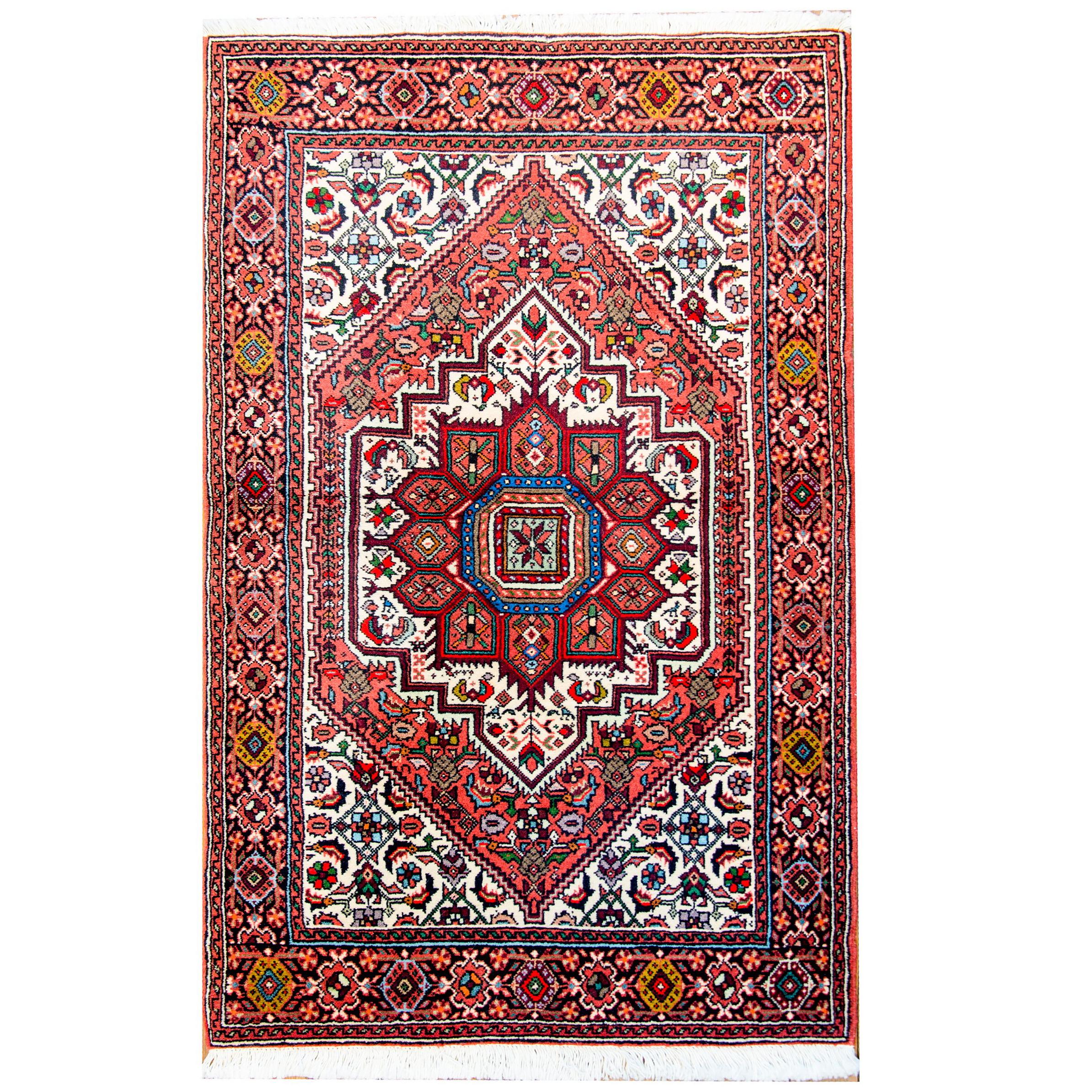Schöner Bidjar-Teppich aus der Mitte des 20. Jahrhunderts im Angebot