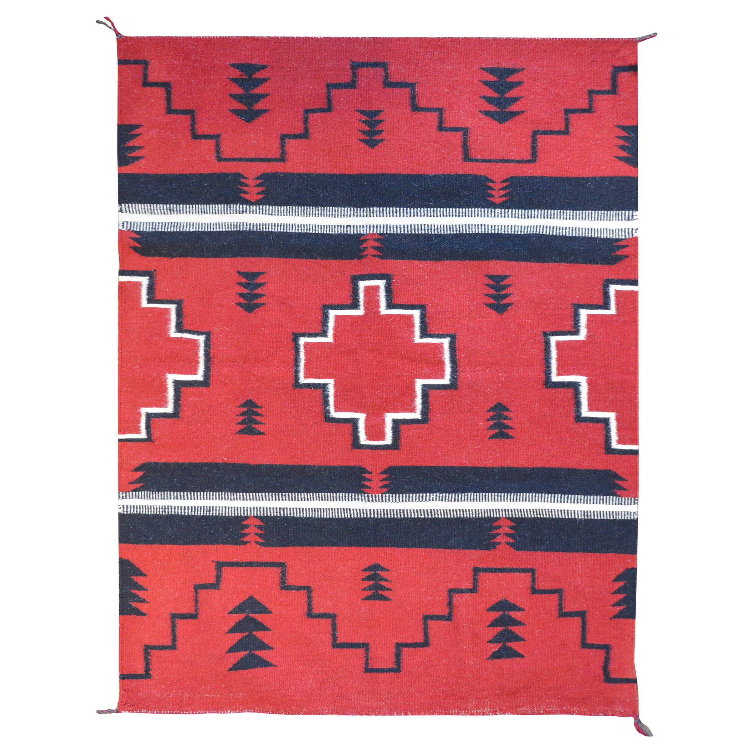 Beautiful Mid-20th Century Navajo Rug