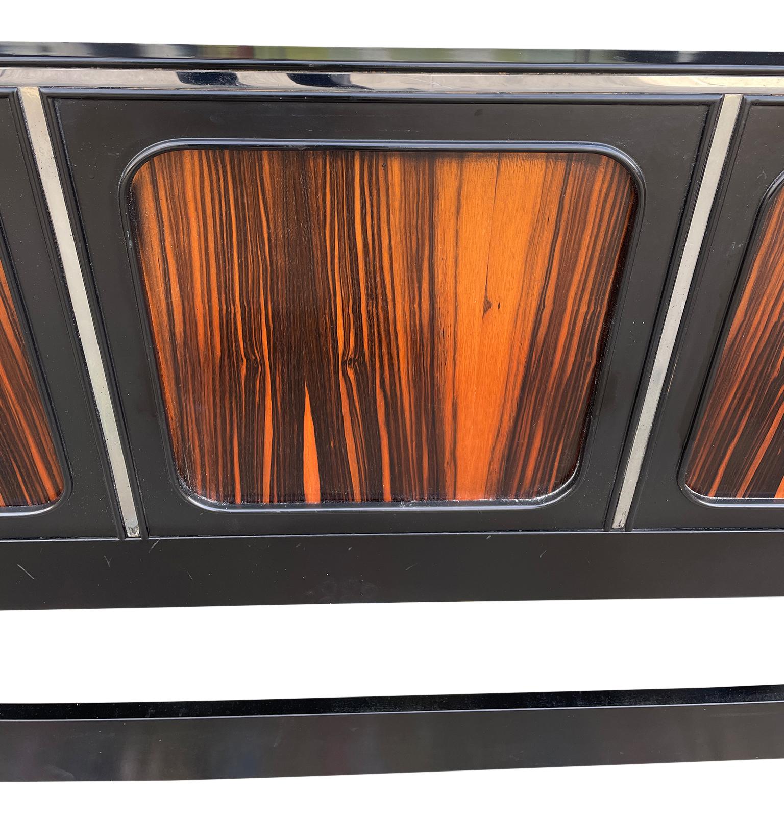 Mid-Century Modern Beautiful Mid-Century Black Lacquer and Rosewood King Headboard for John Stuart