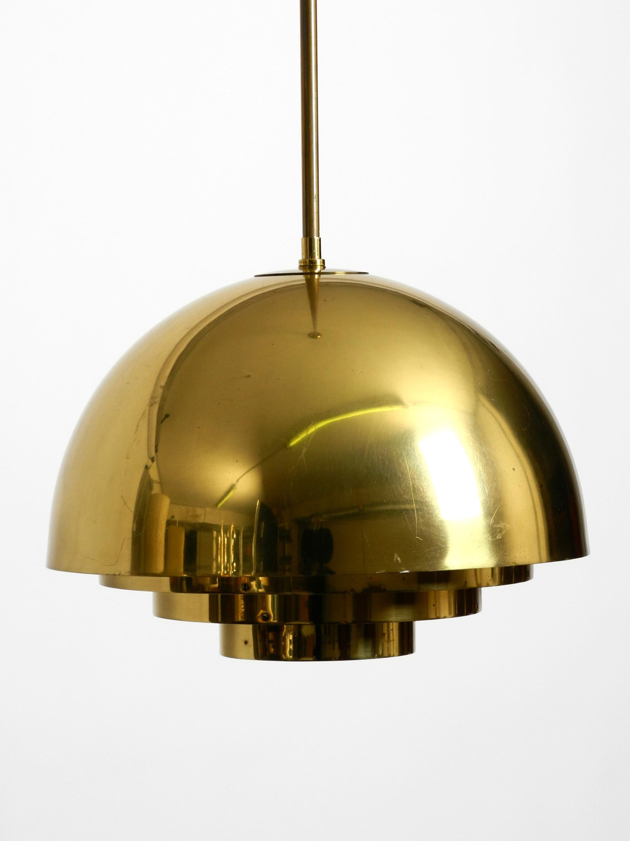 Beautiful Mid Century Brass Ceiling Lamp from the Vereinigte Werkstätten For Sale 7