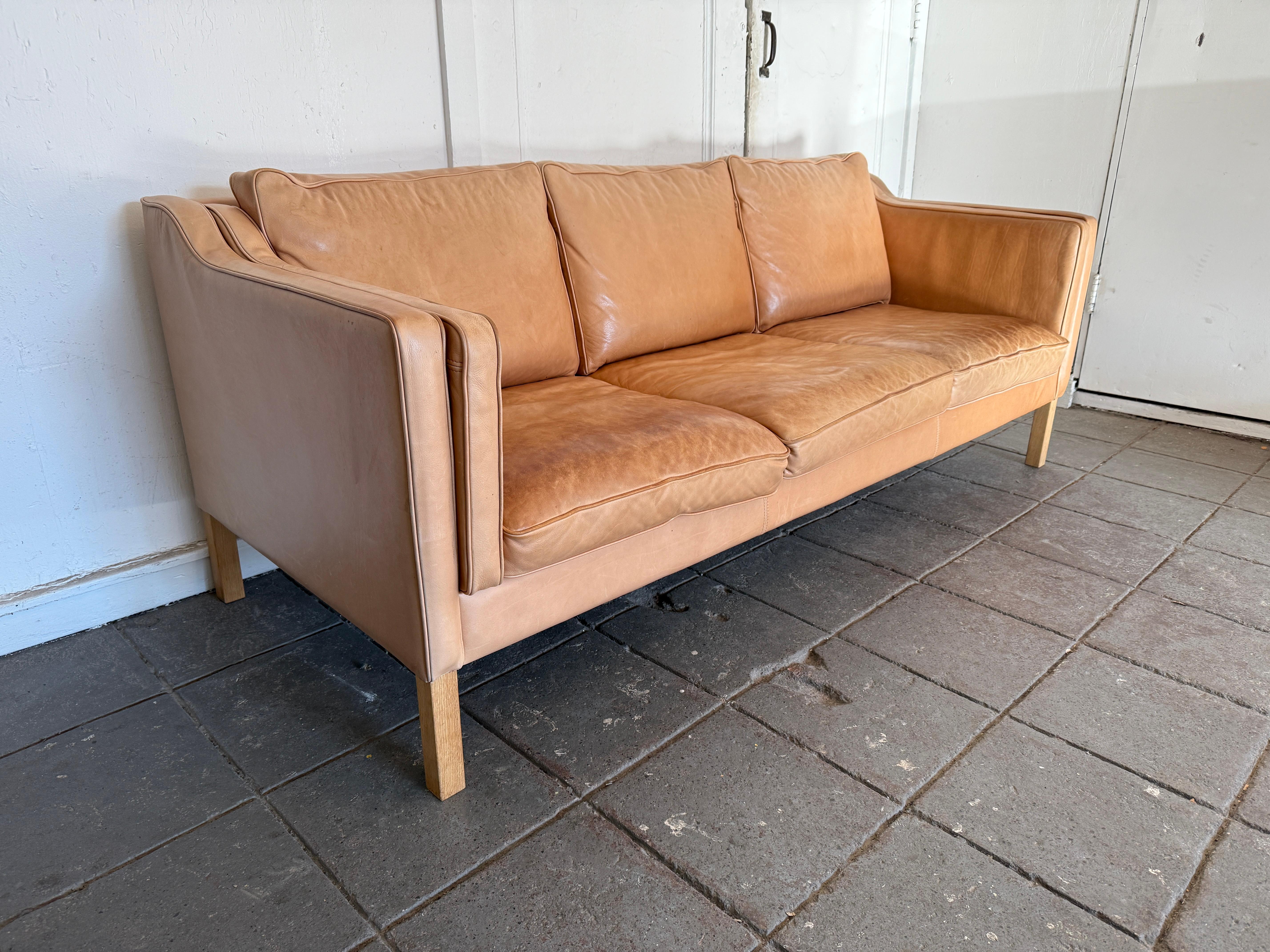 Beautiful Mid century Danish Modern tan Leather 3 Seat Sofa white Oak Legs In Good Condition In BROOKLYN, NY