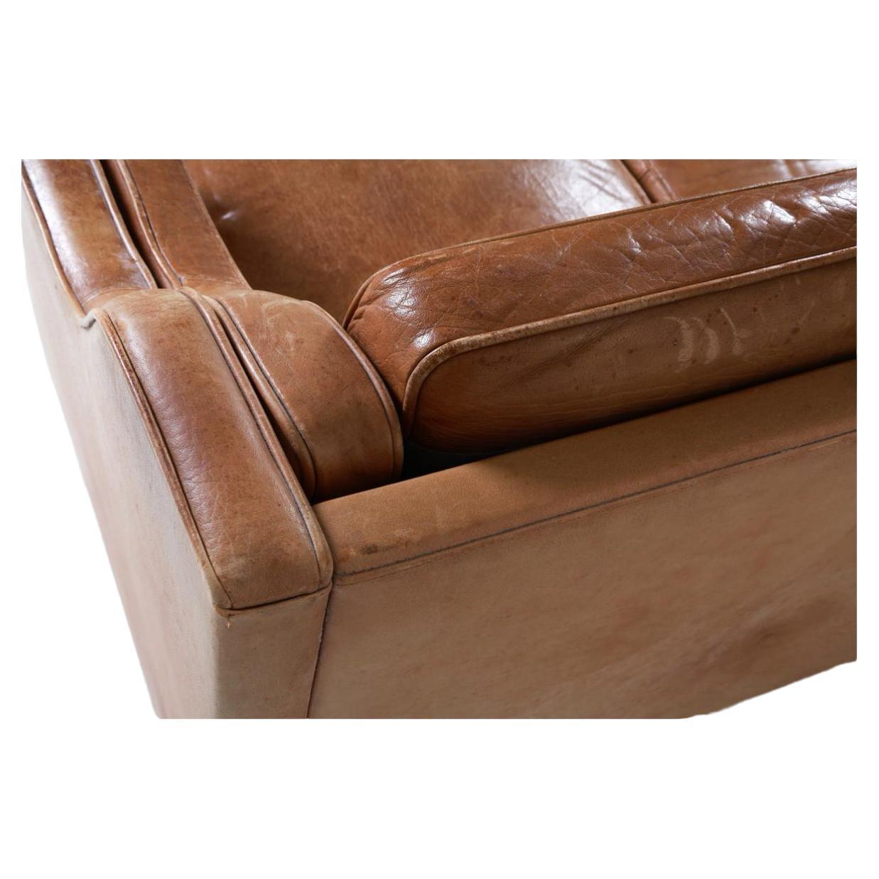 Beautiful Mid century Danish Modern tan Leather 3 Seat Sofa dark wood Legs 1