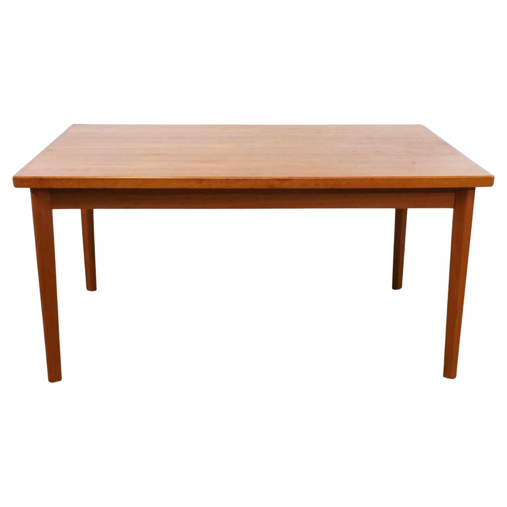 Schöne Mid Jahrhundert Dänisch Modern Teak kleine Rechteck Erweiterung Esstisch im Angebot