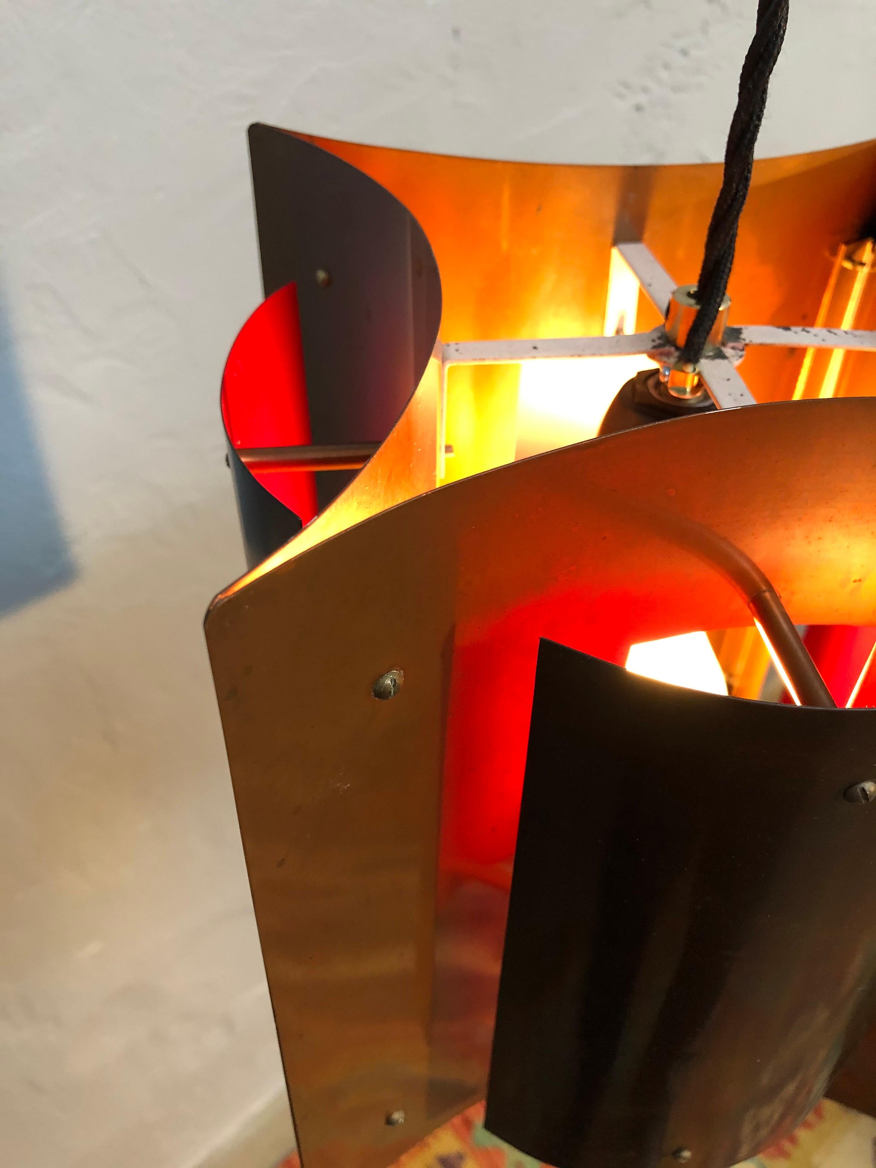 Milieu du XXe siècle Magnifique lampe suspendue danoise du milieu du siècle dernier en cuivre en vente