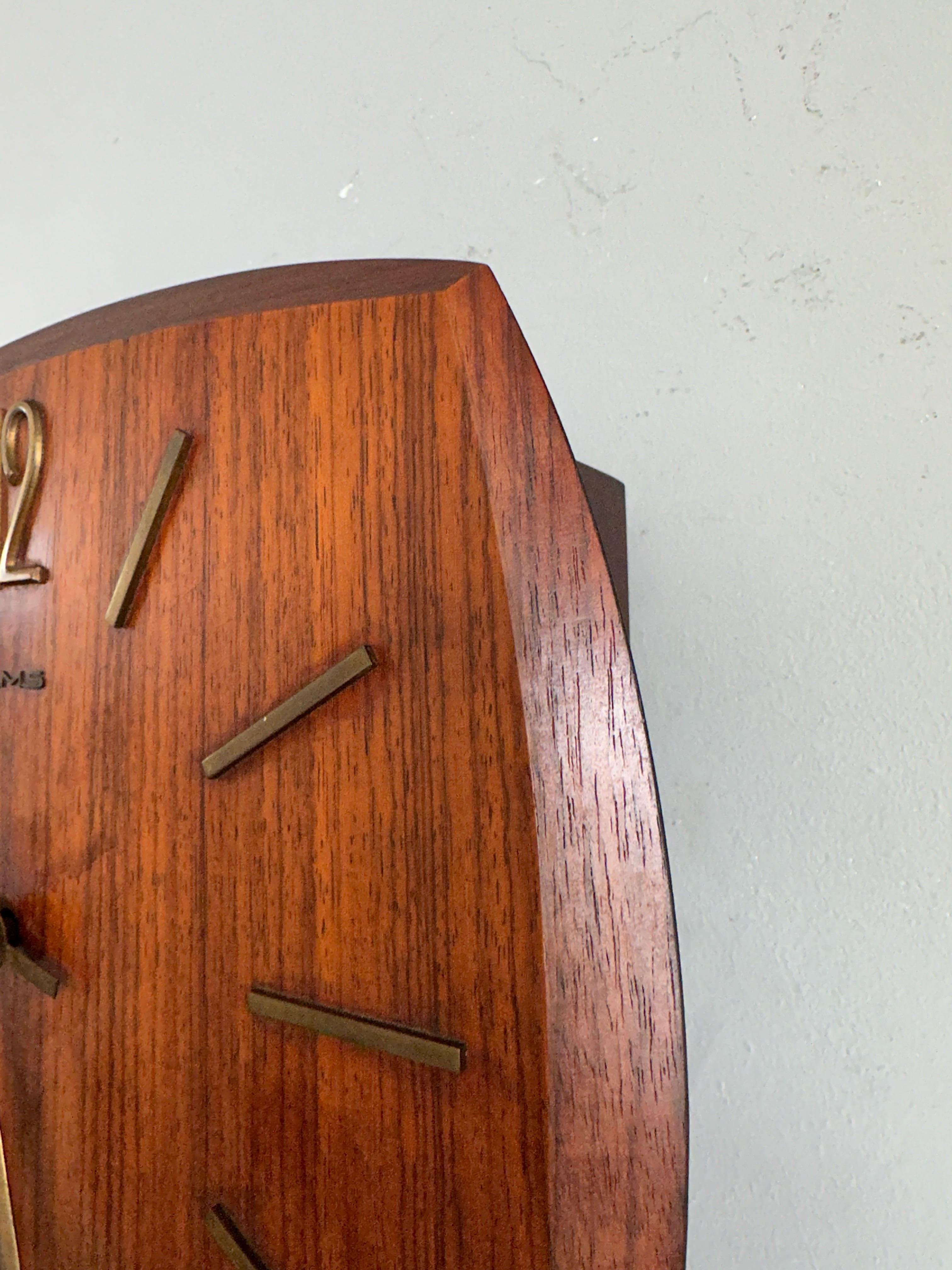 Beautiful Midcentury Danish Teak Wood Pendulum Wall Clock, Great Condition 1960s For Sale 9