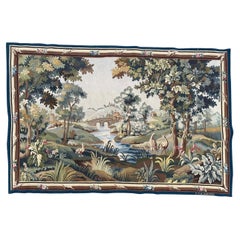 Bobyrugs schöner französischer Aubusson-Teppich aus der Mitte des Jahrhunderts