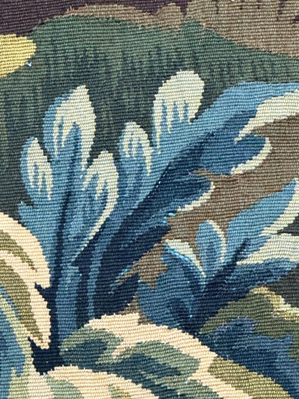 Beautiful mid century french handwoven Aubusson tapestry « greenery with bird » im Angebot 9
