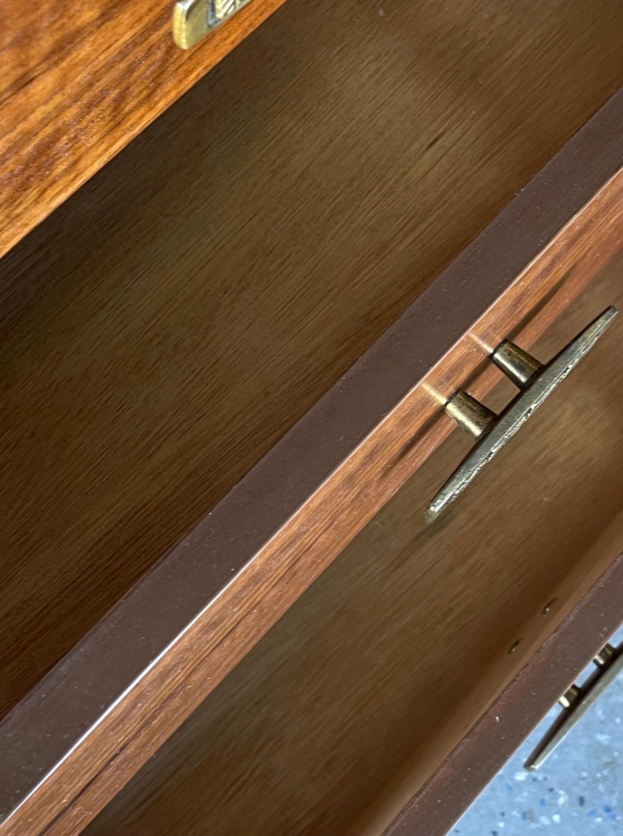 Beautiful Mid-Century Modern Bassett Low-Boy Dresser 2