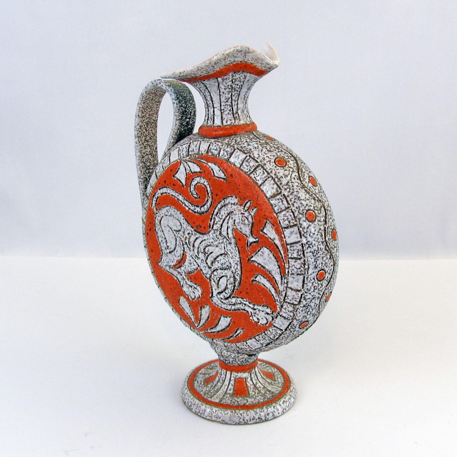 Schöner Mid-Century Modern-Krug aus Keramik (Glasiert) im Angebot