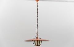 Preciosa lámpara colgante moderna de mediados de siglo en vidrio, cobre y metal, años 50