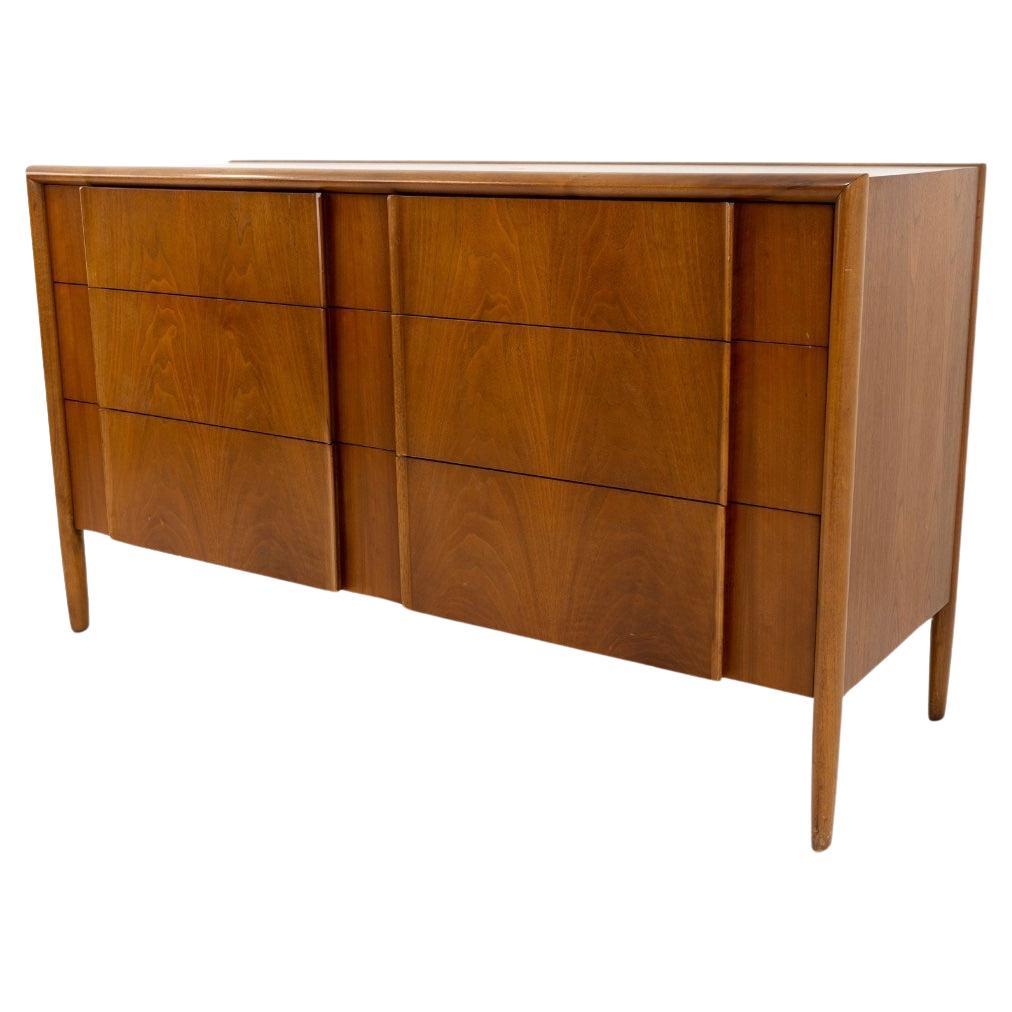 Mid-Century moderno Bellissimo cassettone a 6 cassetti del Mid Century Modern Low boy di Barney Flagg