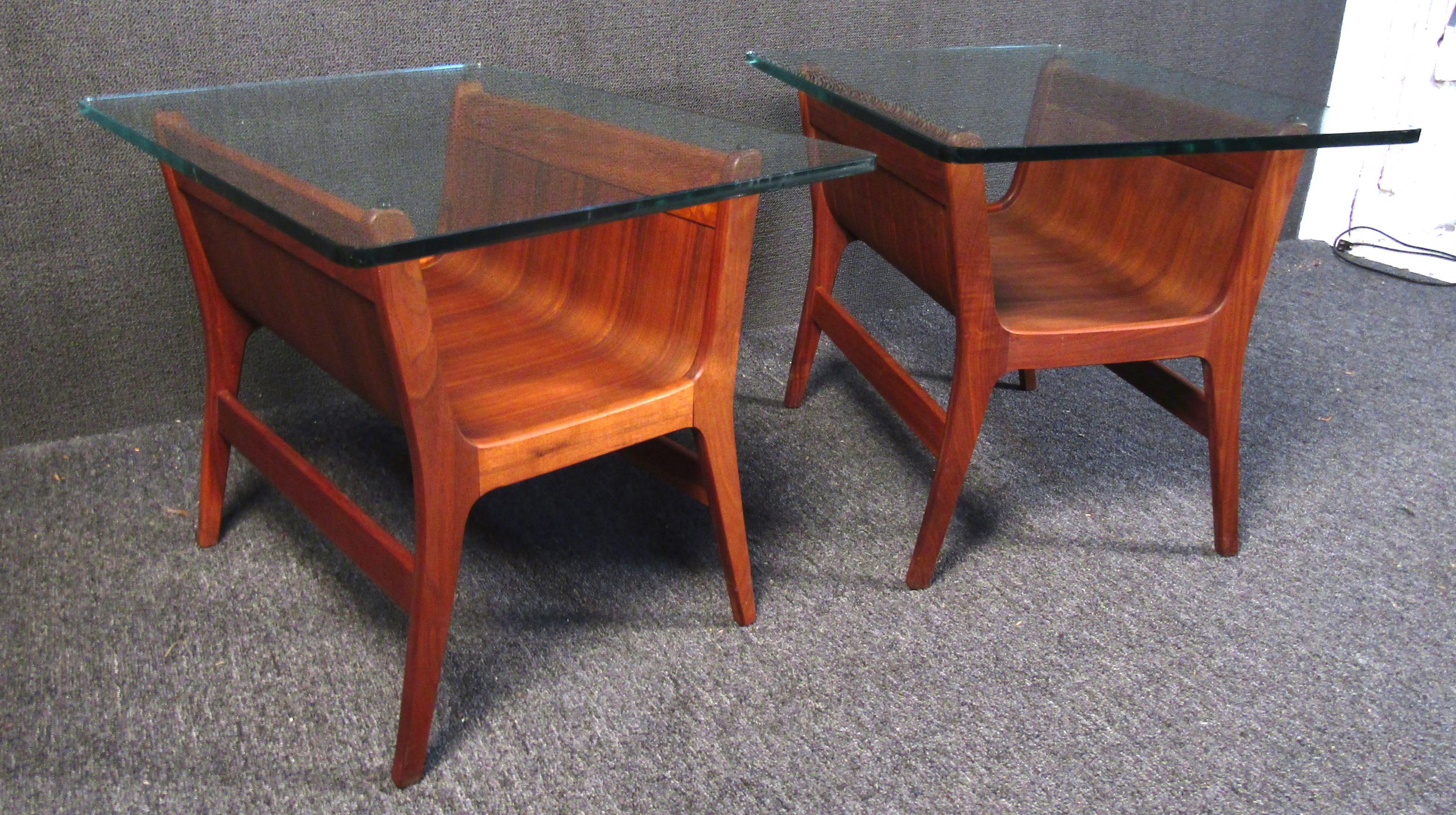 Mid-20th Century Beautiful Mid-Century Modern Sculptural Wood Side Tables with Glass Tops For Sale