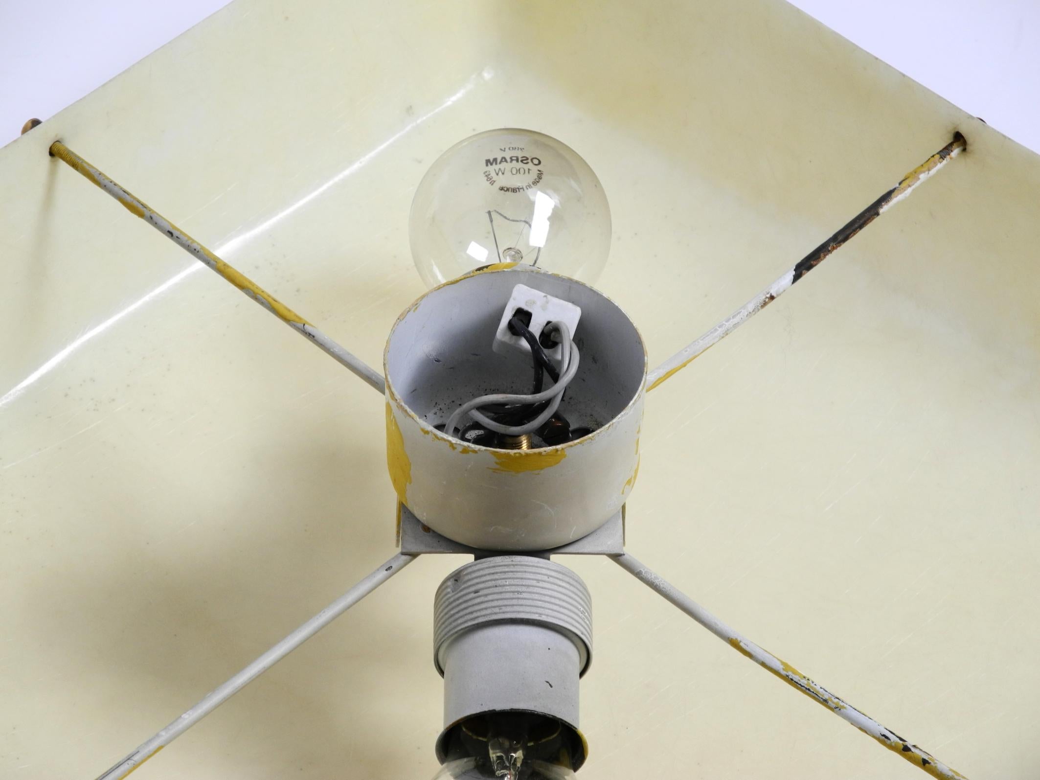 Bellissima lampada da soffitto o da parete in fibra di vetro quadrata del Mid Century Modern in vendita 11