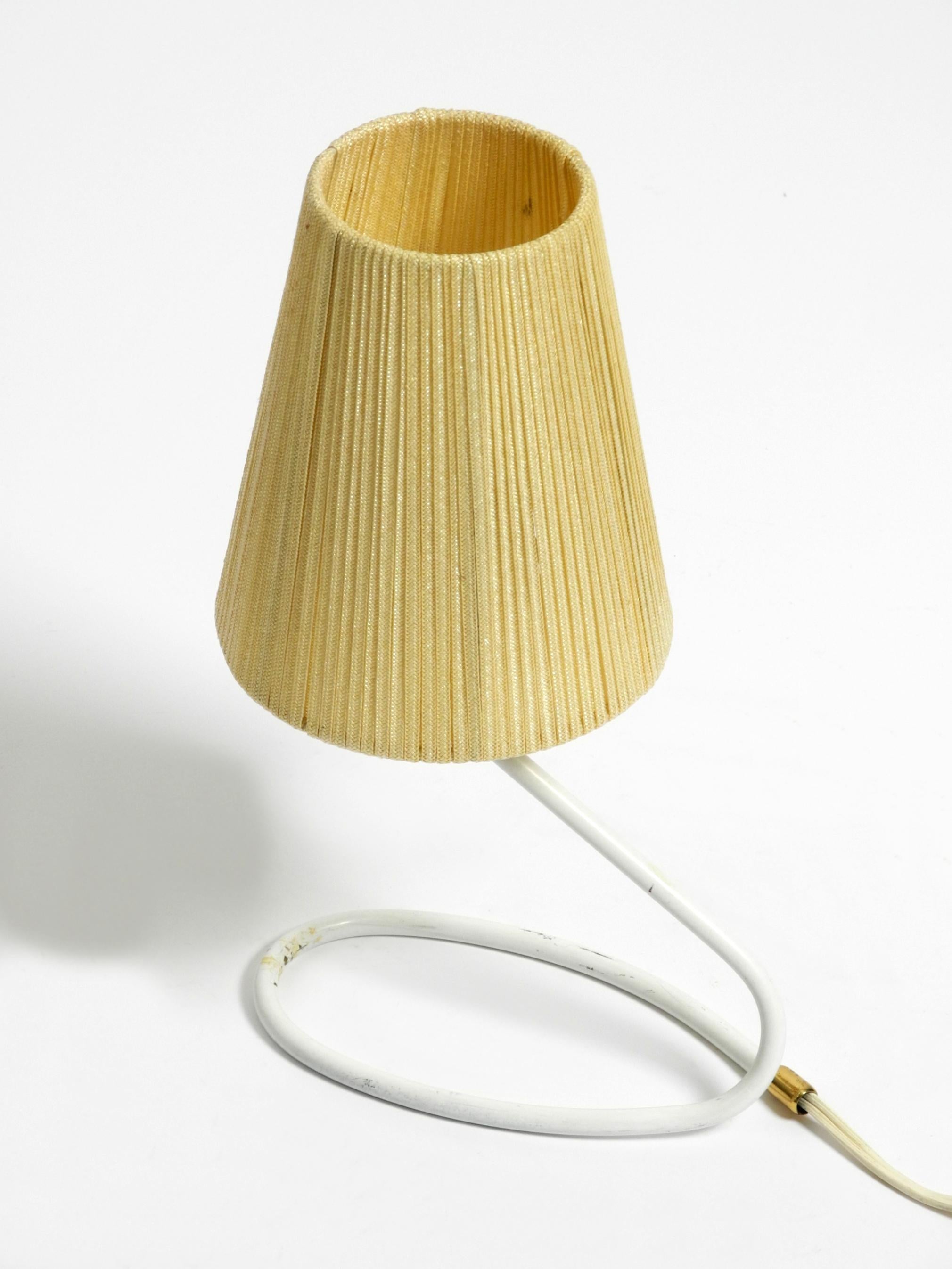 Bellissima lampada da tavolo o da parete del Mid Century Modern di Vereinigte Werkstätten in vendita 9