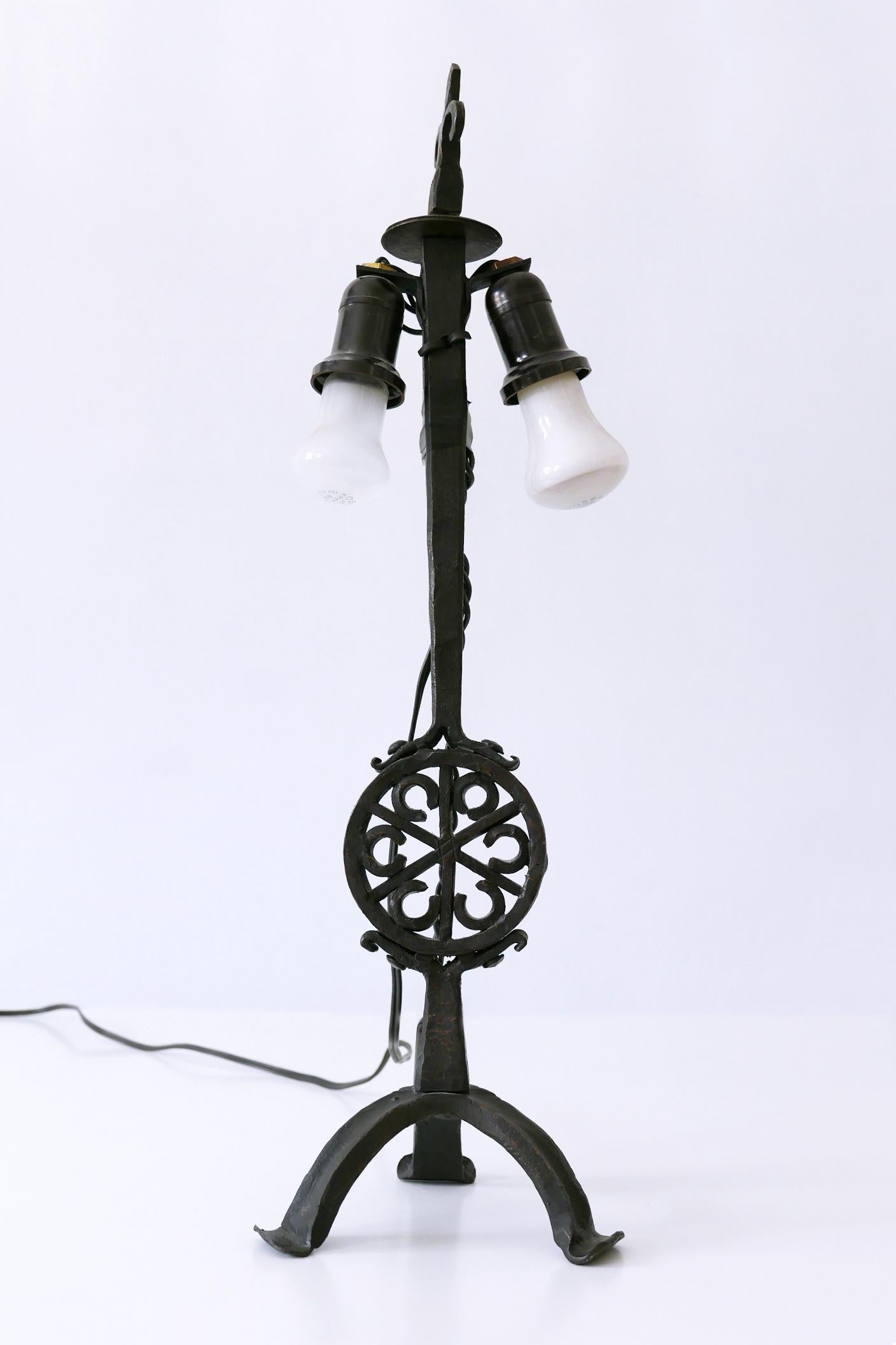 Beautiful Mid-Century Modern Wrought Iron Night Table Lamp, 1960s, Germany For Sale 4