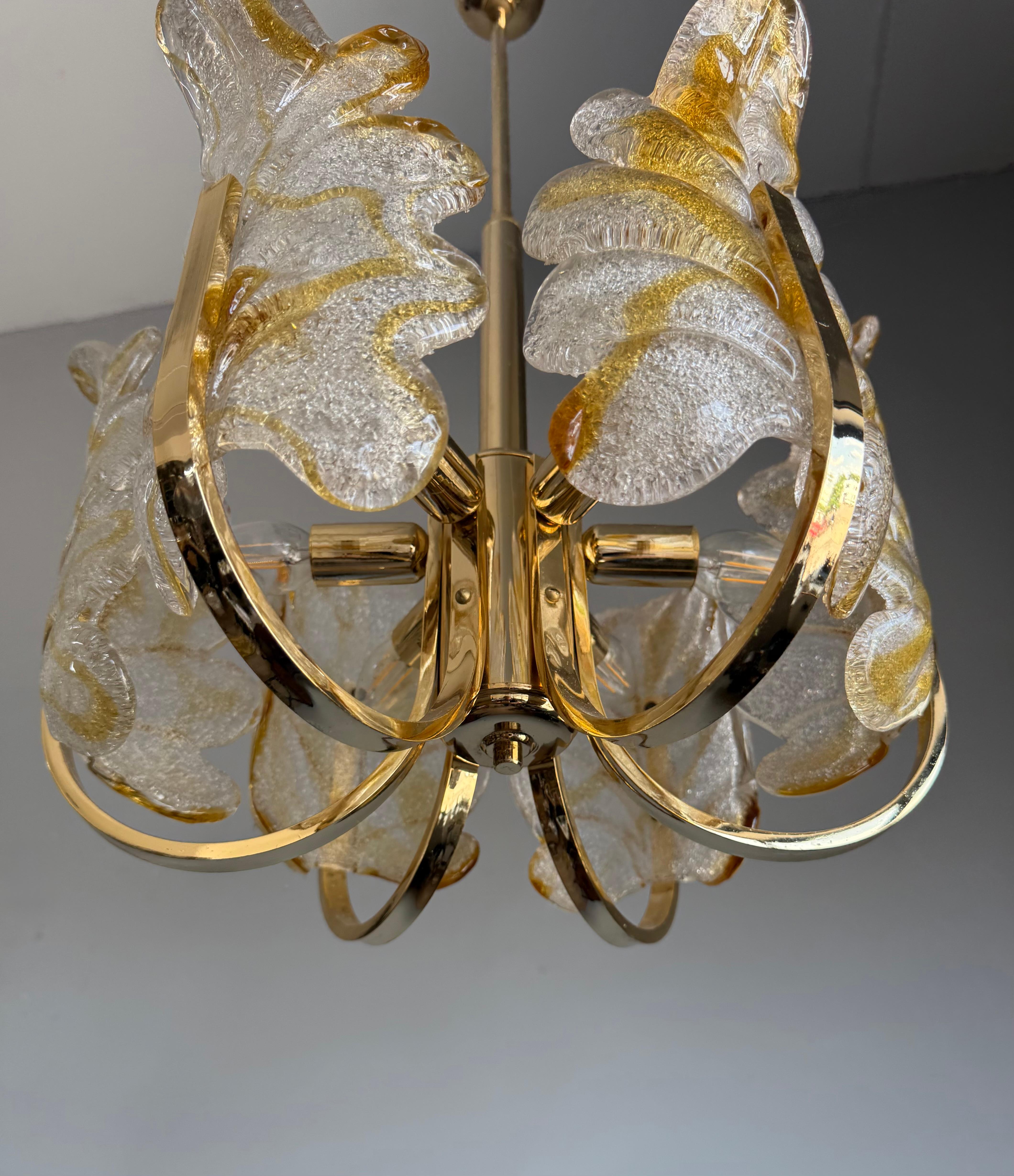 Beautiful Mid-Century Murano Glass & Brass, Leaf Chandelier, Italy, 1970s For Sale 4