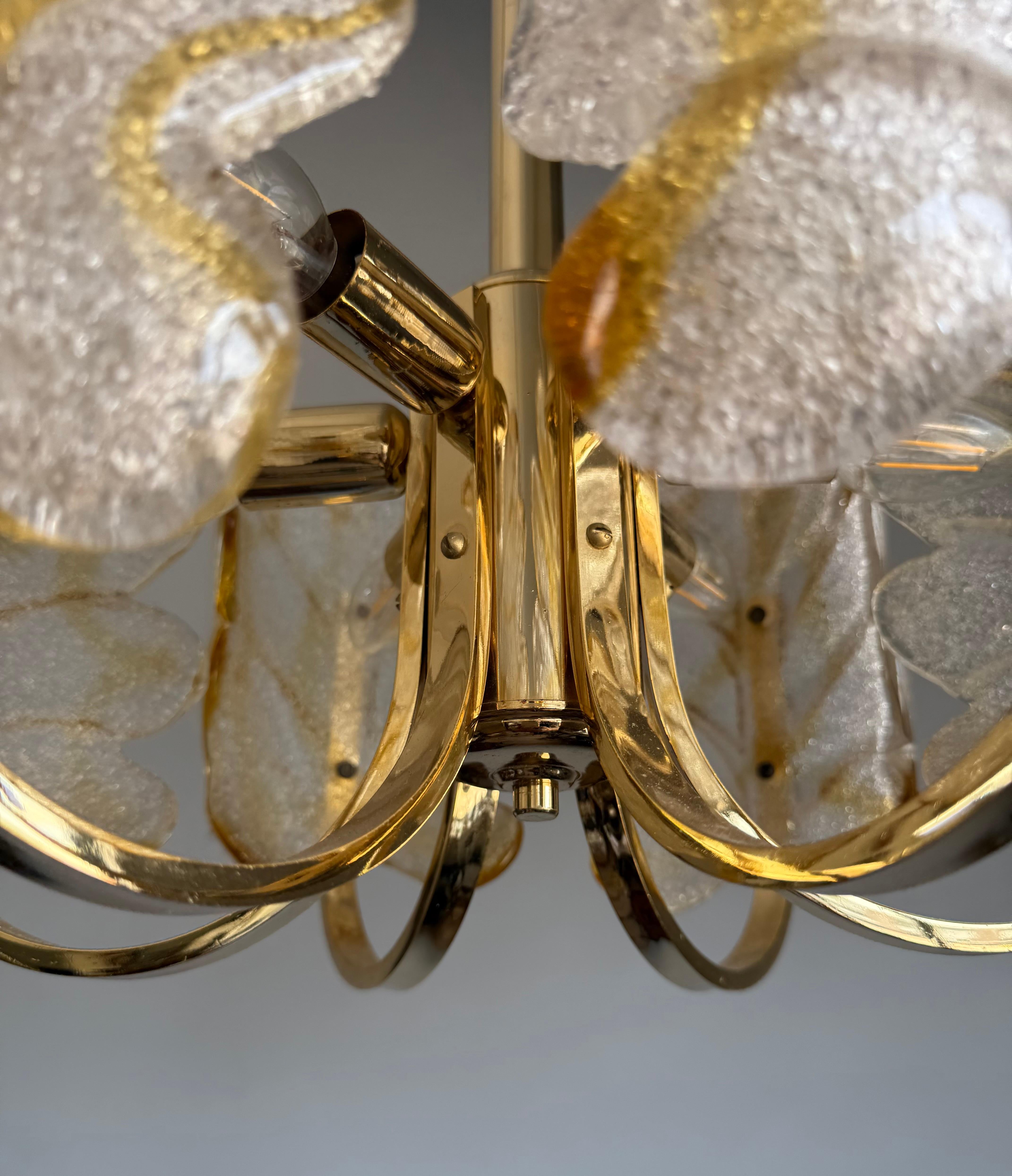 Beautiful Mid-Century Murano Glass & Brass, Leaf Chandelier, Italy, 1970s For Sale 7