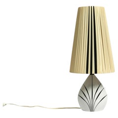 Beautiful mid-century table lamp made of ceramic and plastic shade by Alka Kunst