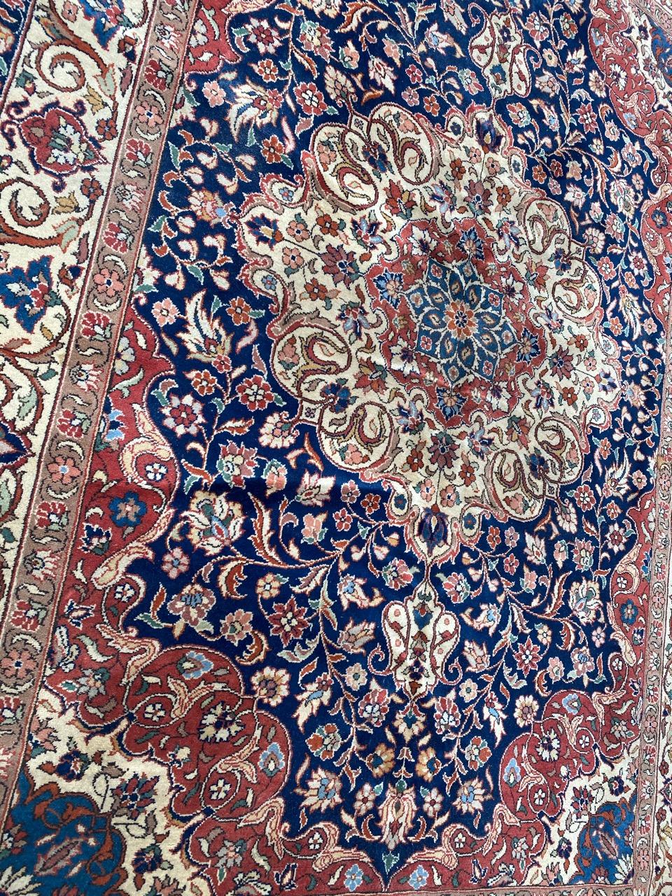 Beautiful Mid Century Transylvanian Rug For Sale 3