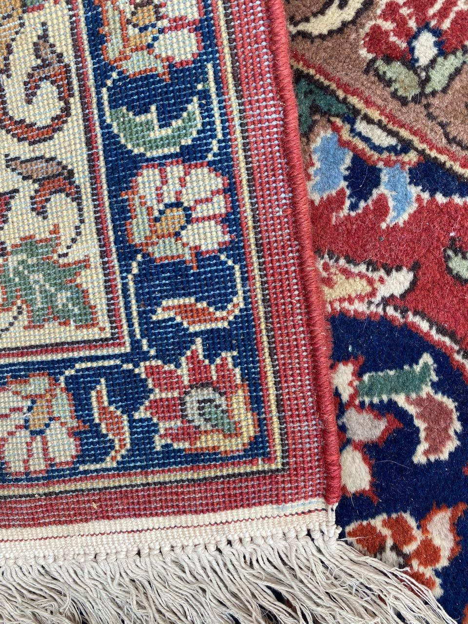 Schöner transylvanianischer Teppich aus der Mitte des Jahrhunderts im Angebot 8