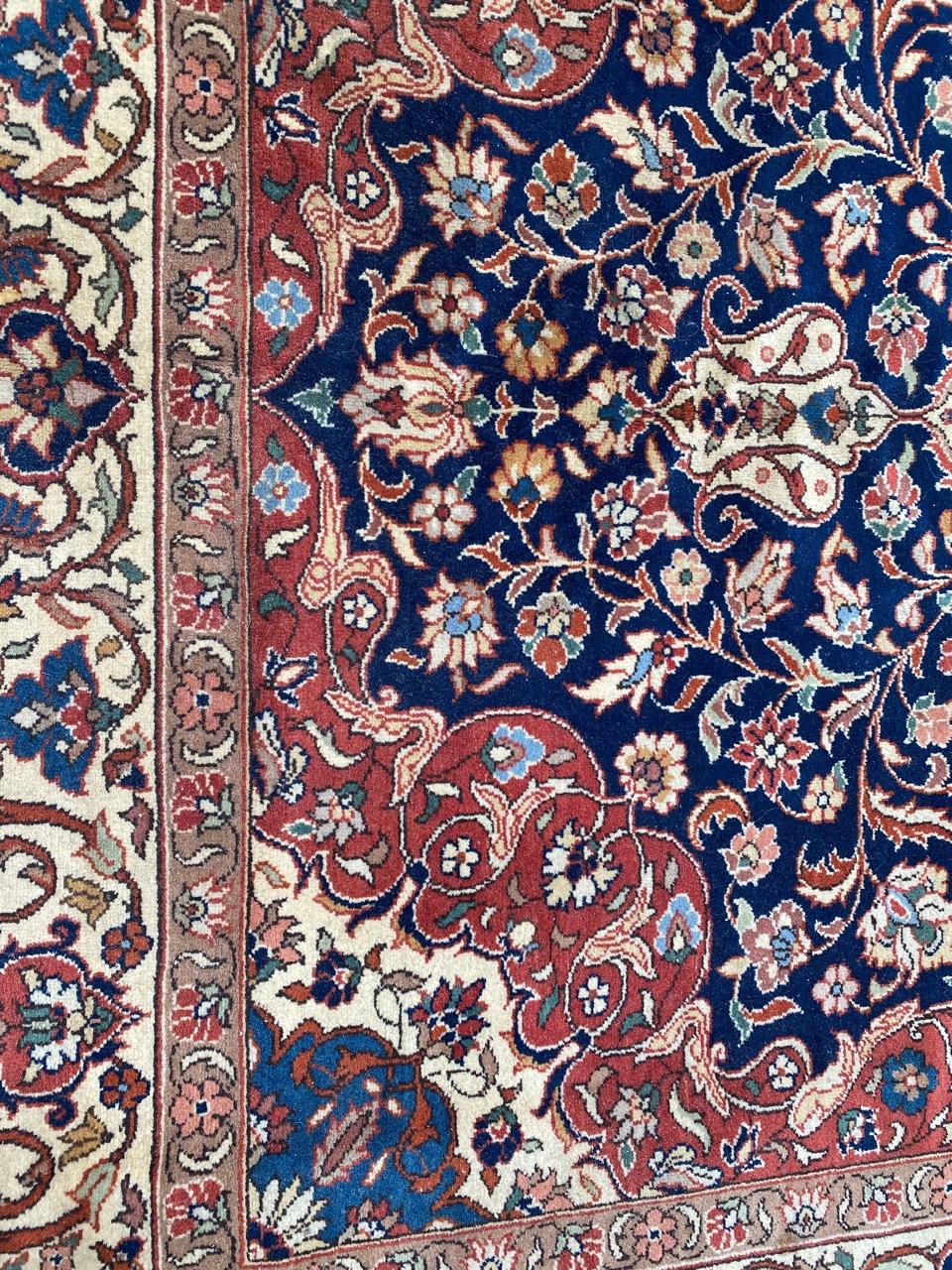 Schöner transylvanianischer Teppich aus der Mitte des Jahrhunderts im Angebot 9