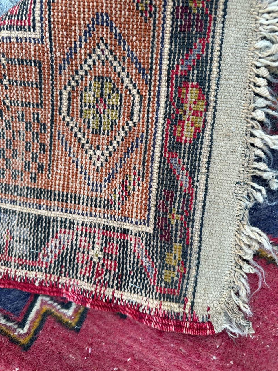 Beautiful mid century Turkish Anatolian rug For Sale 12