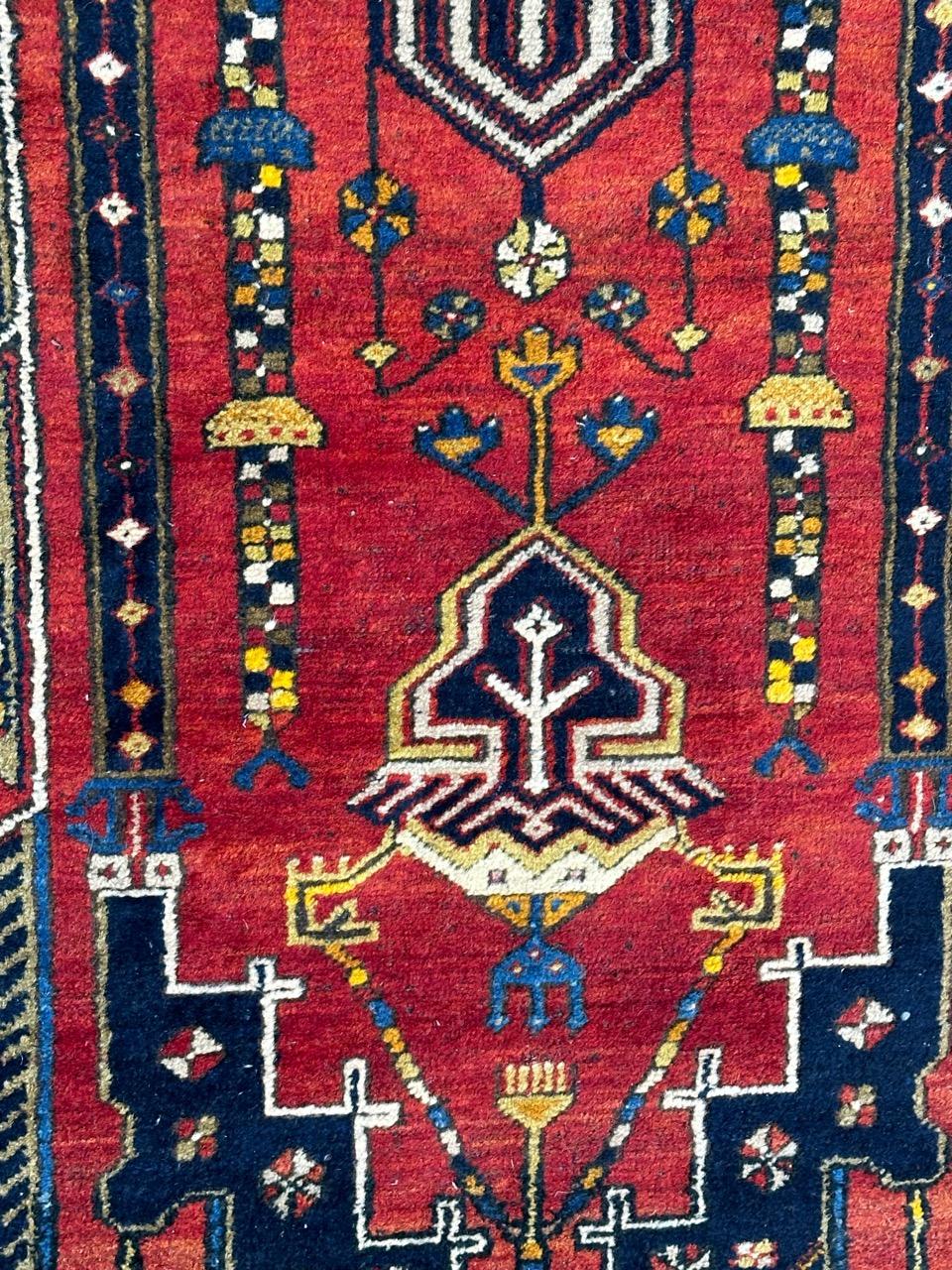 Schöner türkischer anatolischer Teppich aus der Mitte des Jahrhunderts (Handgeknüpft) im Angebot