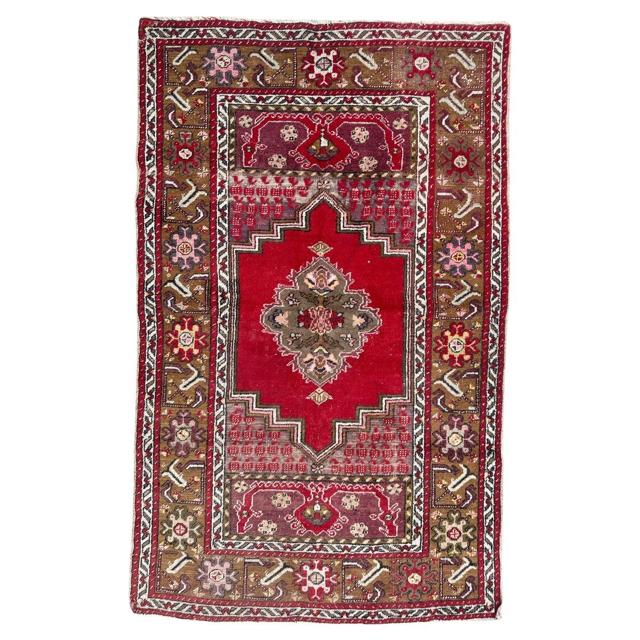 Beautiful mid century Turkish Anatolian rug