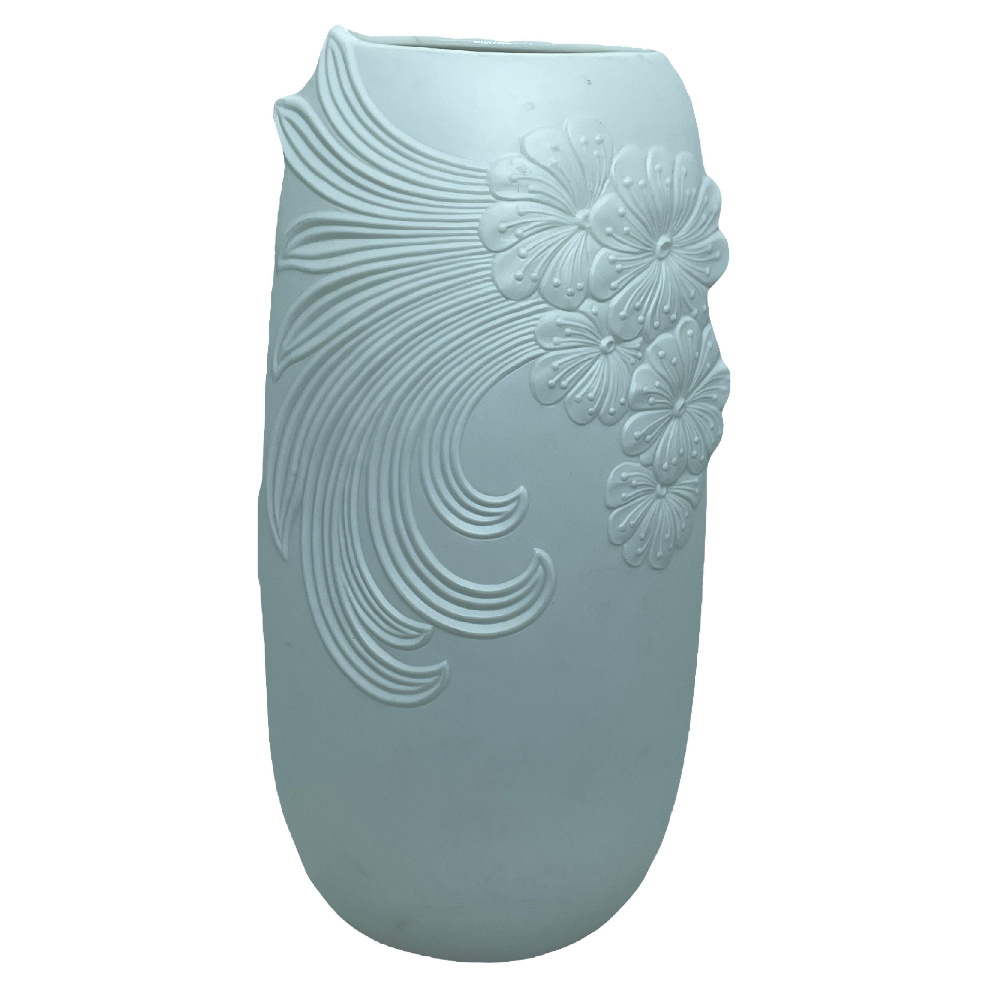 Beautiful Midcentury Bisque Vase by Kaiser Porcelain, Germany, 1970s