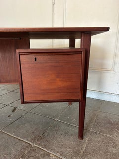 Beautiful Midcentury Danish Modern Teak Desk by Peter Lovig Nielson