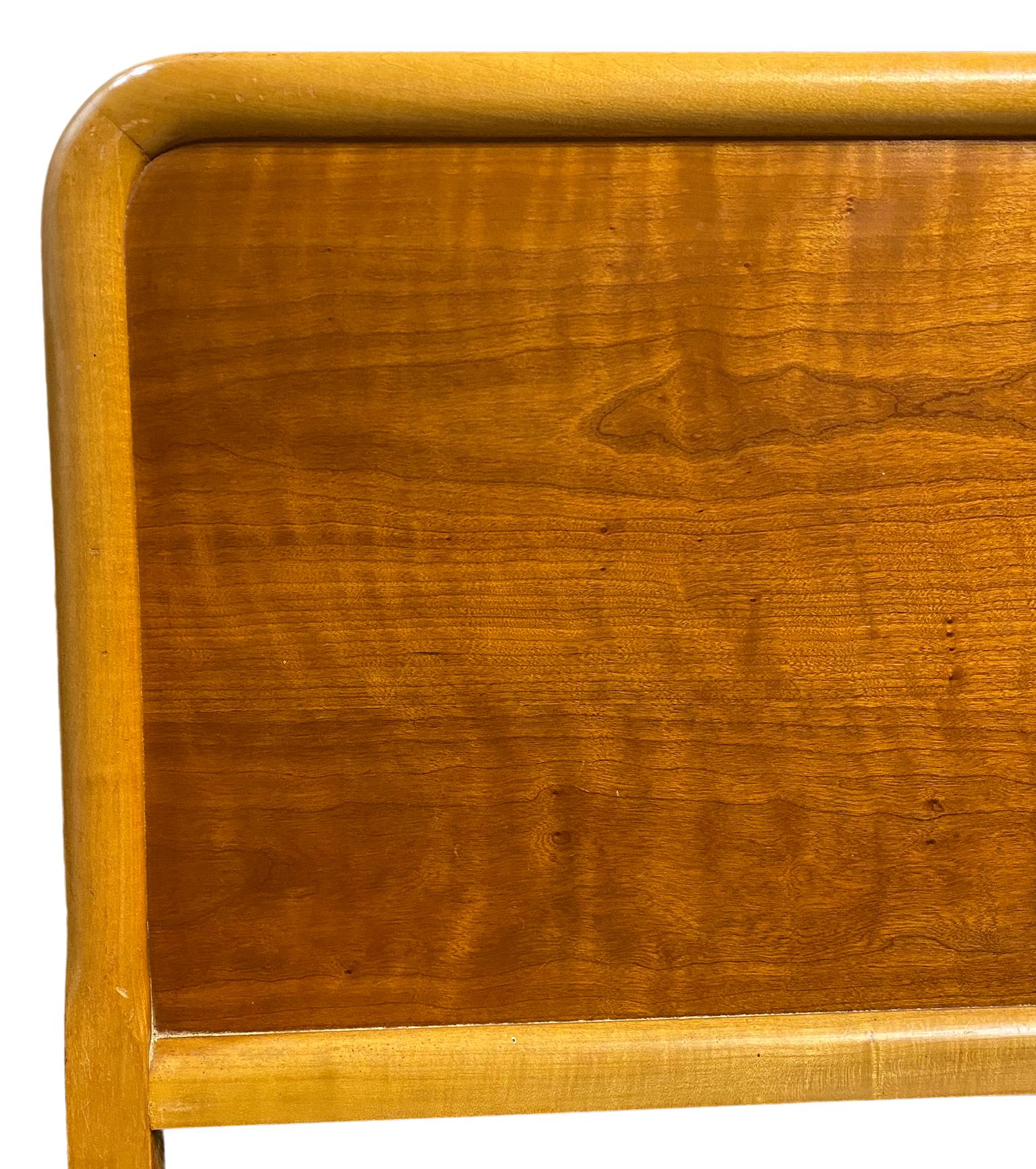 Beautiful Robsjohn-Gibbings for Widdicomb furniture bed headboard in wonderful condition. finely crafted rounded curved blonde maple wood details. Fits a king sized mattress. Bed headboard only no metal bed frame. Easily mounts to all bed