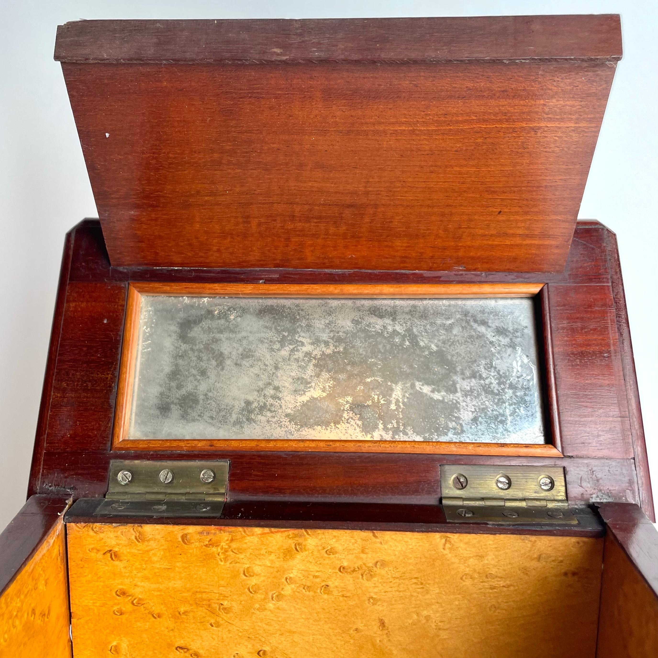 Beautiful Miniature chest of drawers in Mahogany from Paris in the 1840s 1