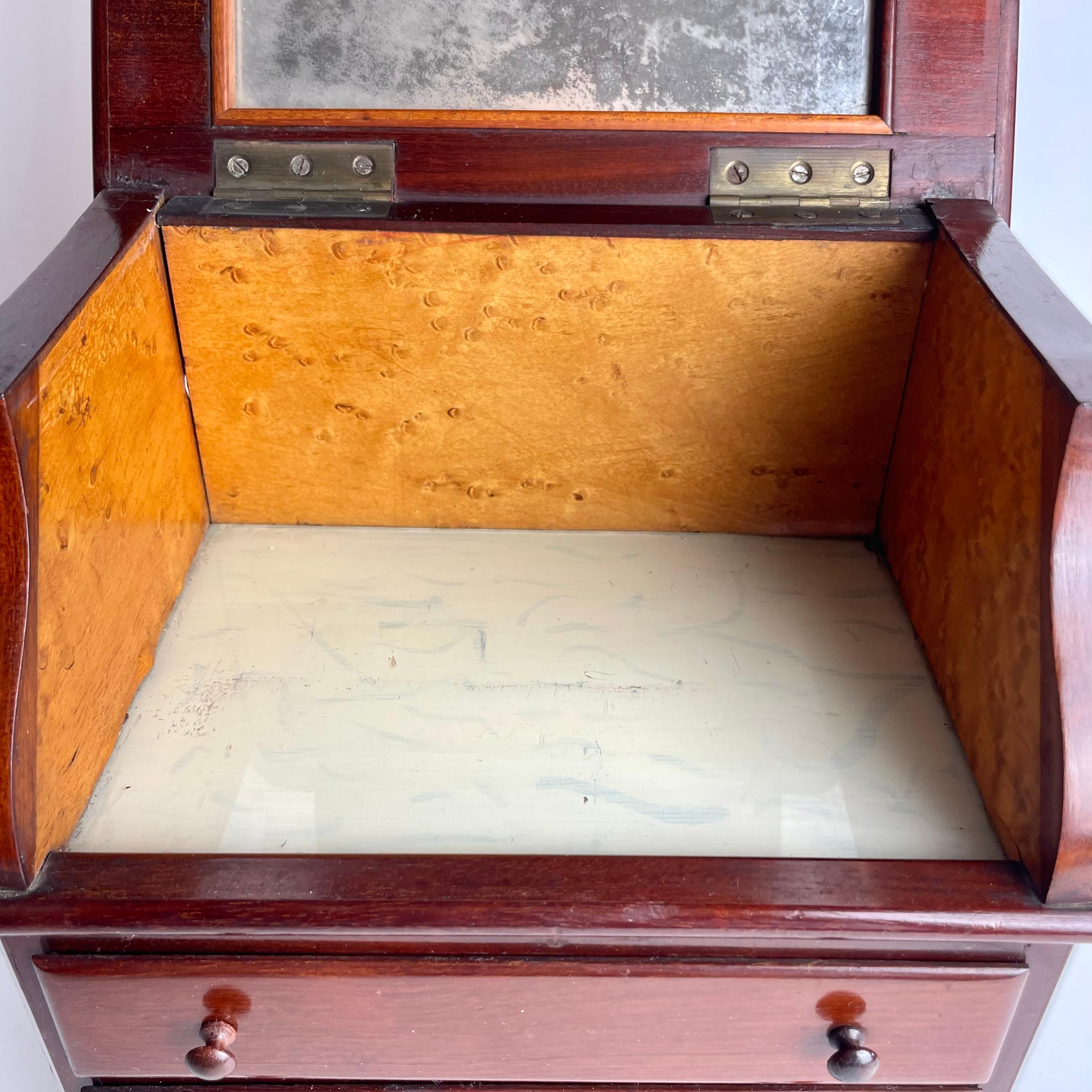 Beautiful Miniature chest of drawers in Mahogany from Paris in the 1840s 2