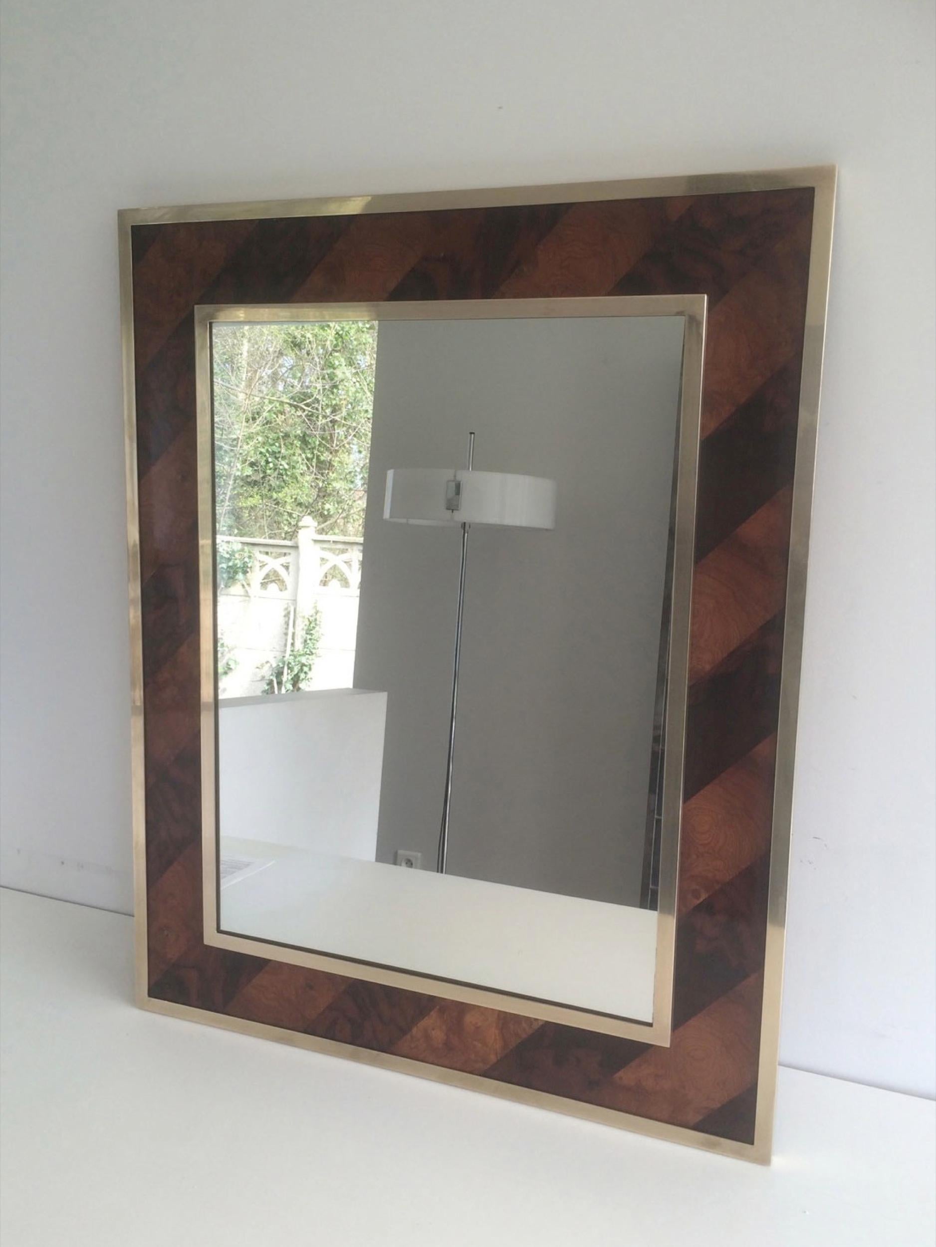 Beautiful Mirror Made of a Burr Walnut Marquetry and Brass, circa 1960 For Sale 7