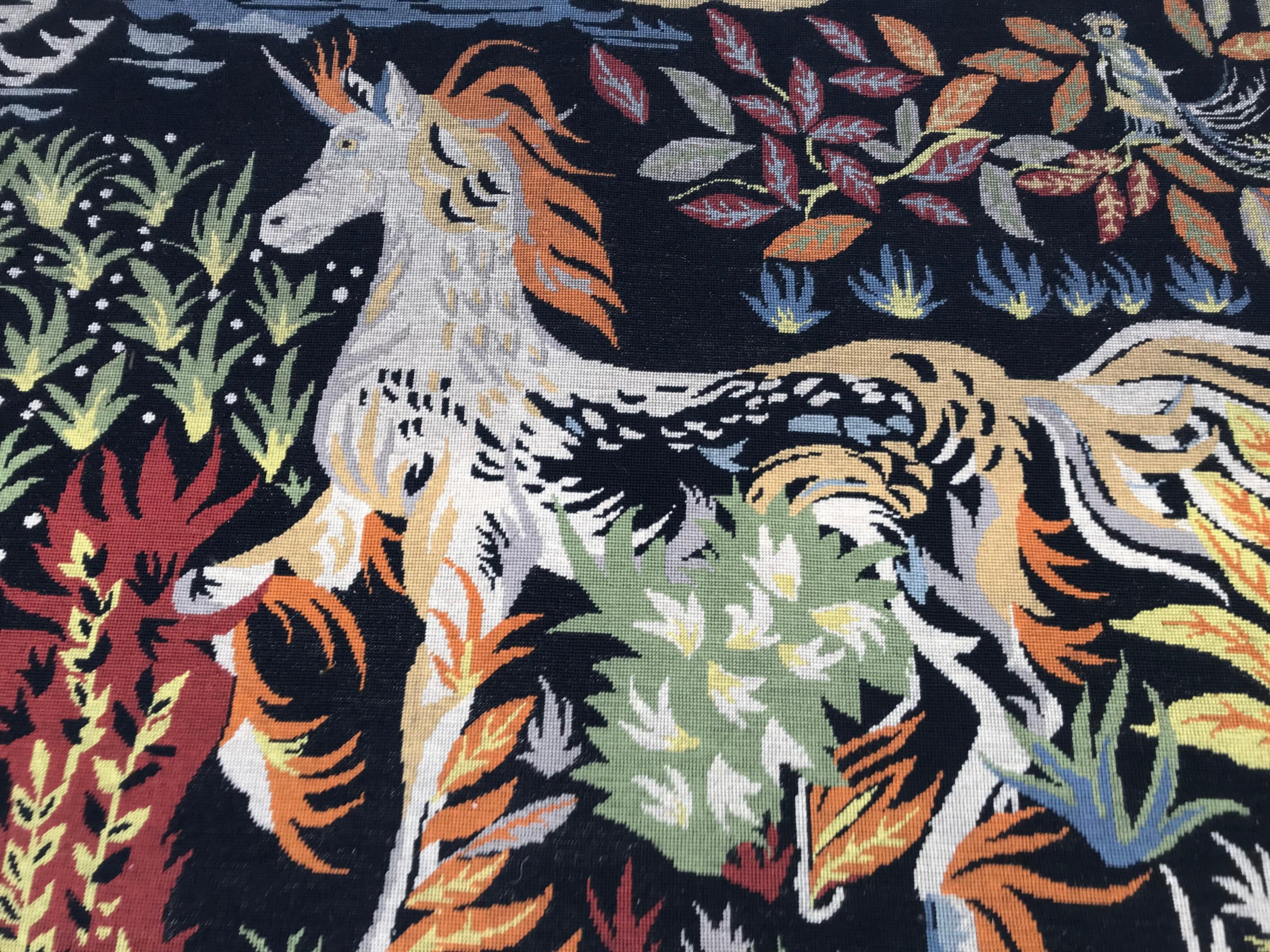 Beautiful Modern 20th Century French Needlepoint Tapestry In Good Condition For Sale In Saint Ouen, FR